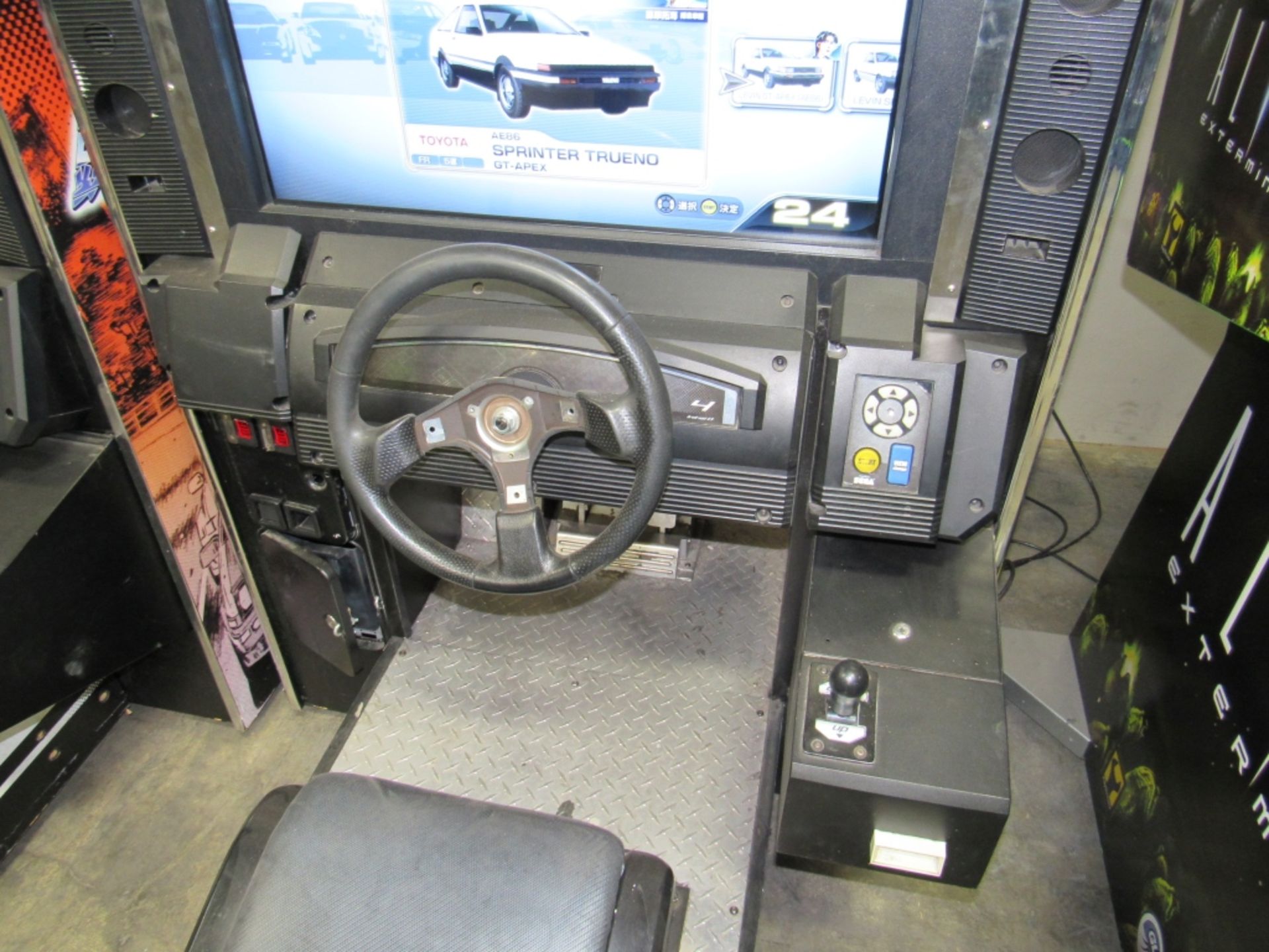 INITIAL D6 LCD SITDOWN DRIVER ARCADE GAME SEGA - Image 2 of 4