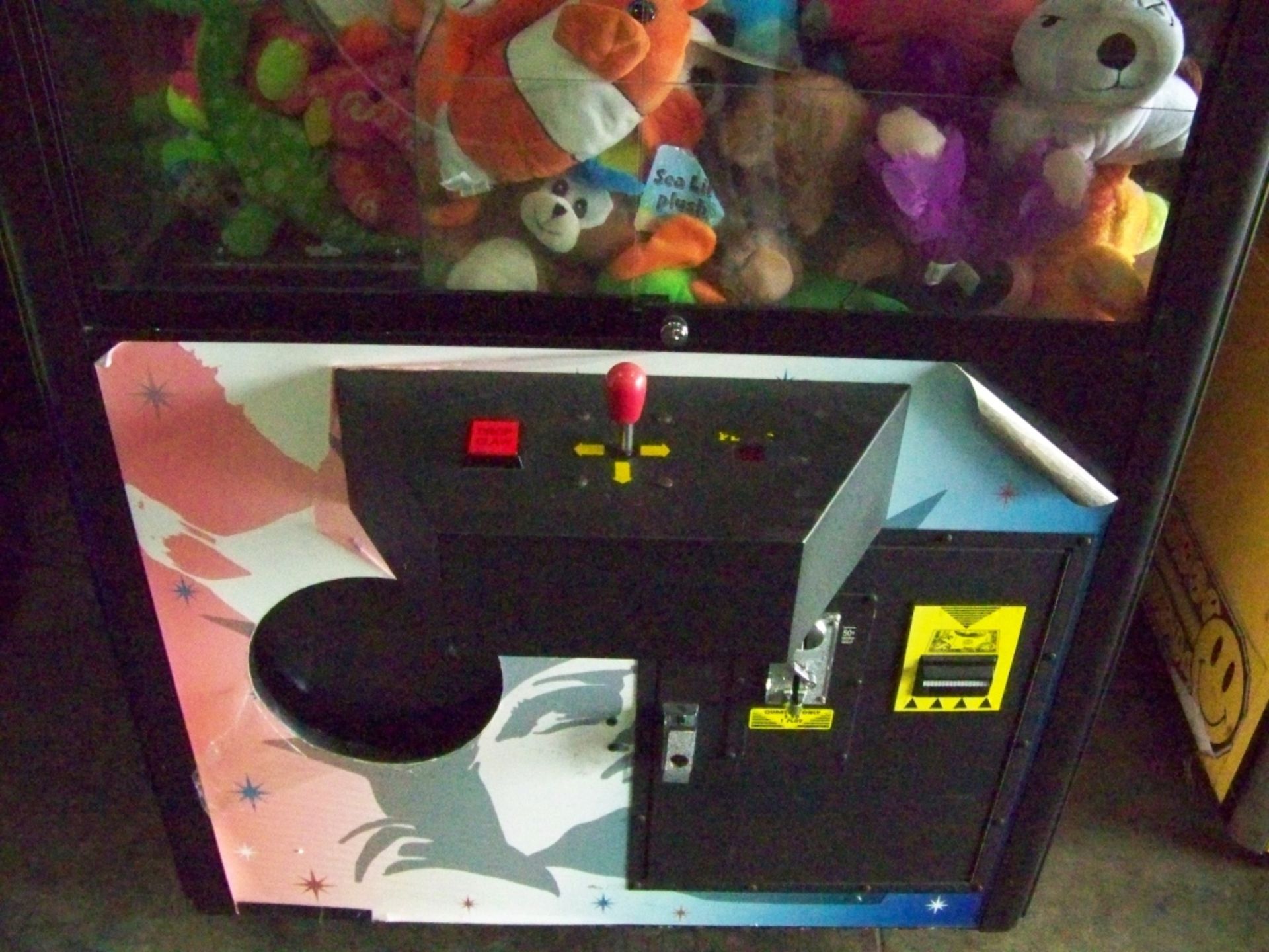 40" TREASURE CHEST PLUSH CLAW CRANE MACHINE - Image 3 of 3