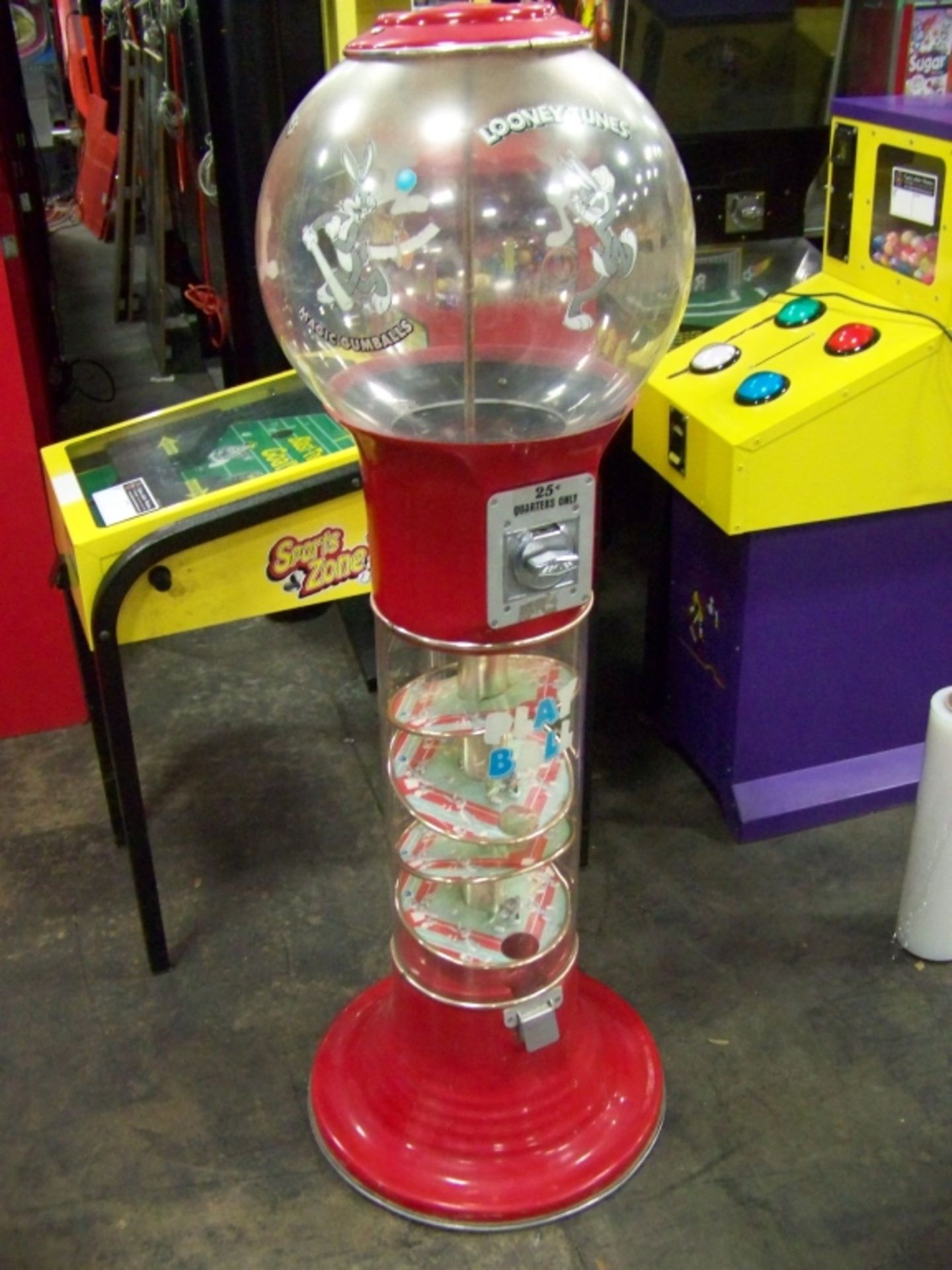 LOONEY TUNES SPIRAL GUMBALL VENDING MACHINE OK MFG