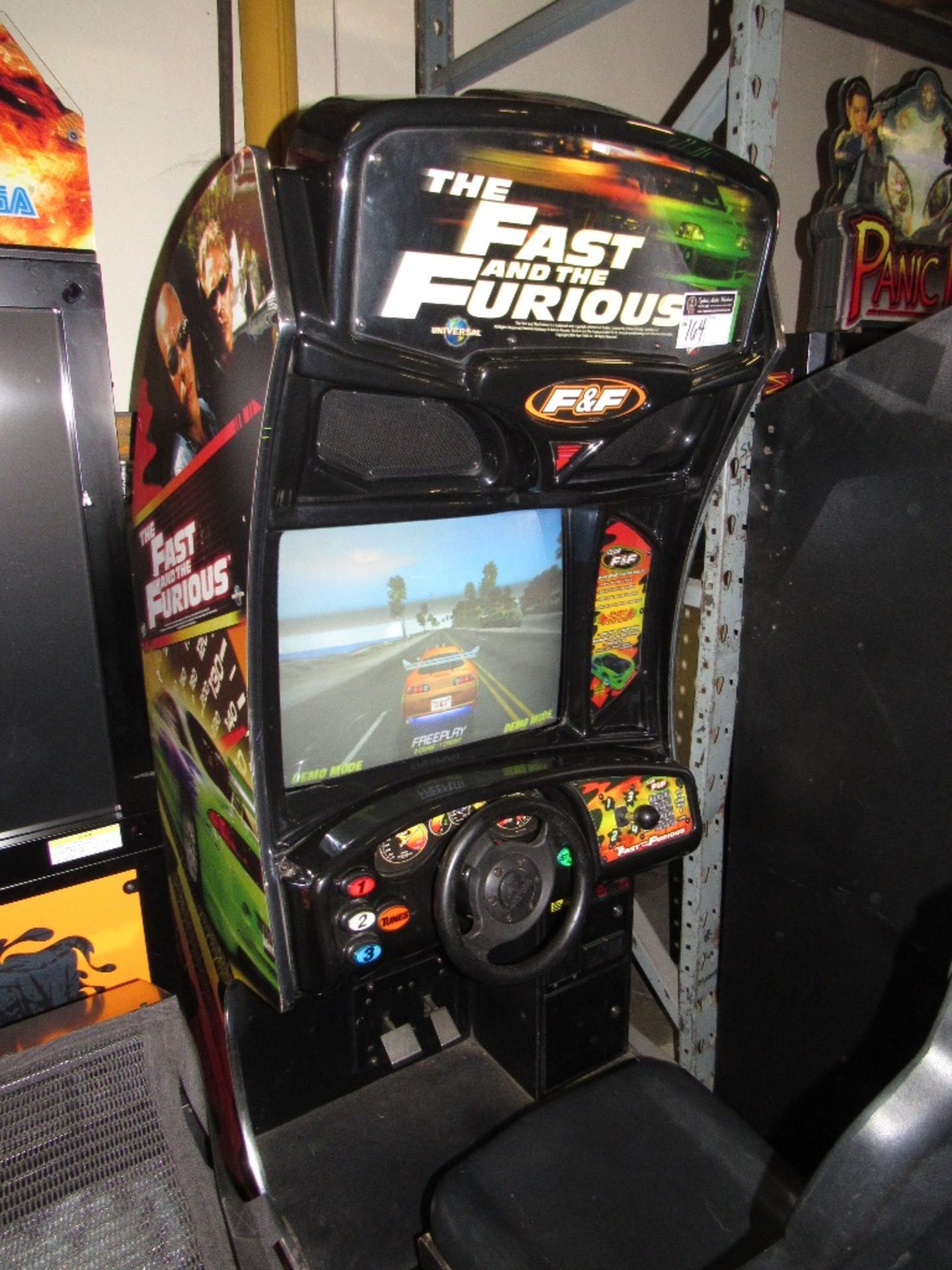 FAST & FURIOUS SITDOWN RACING ARCADE GAME #1 - Image 3 of 4