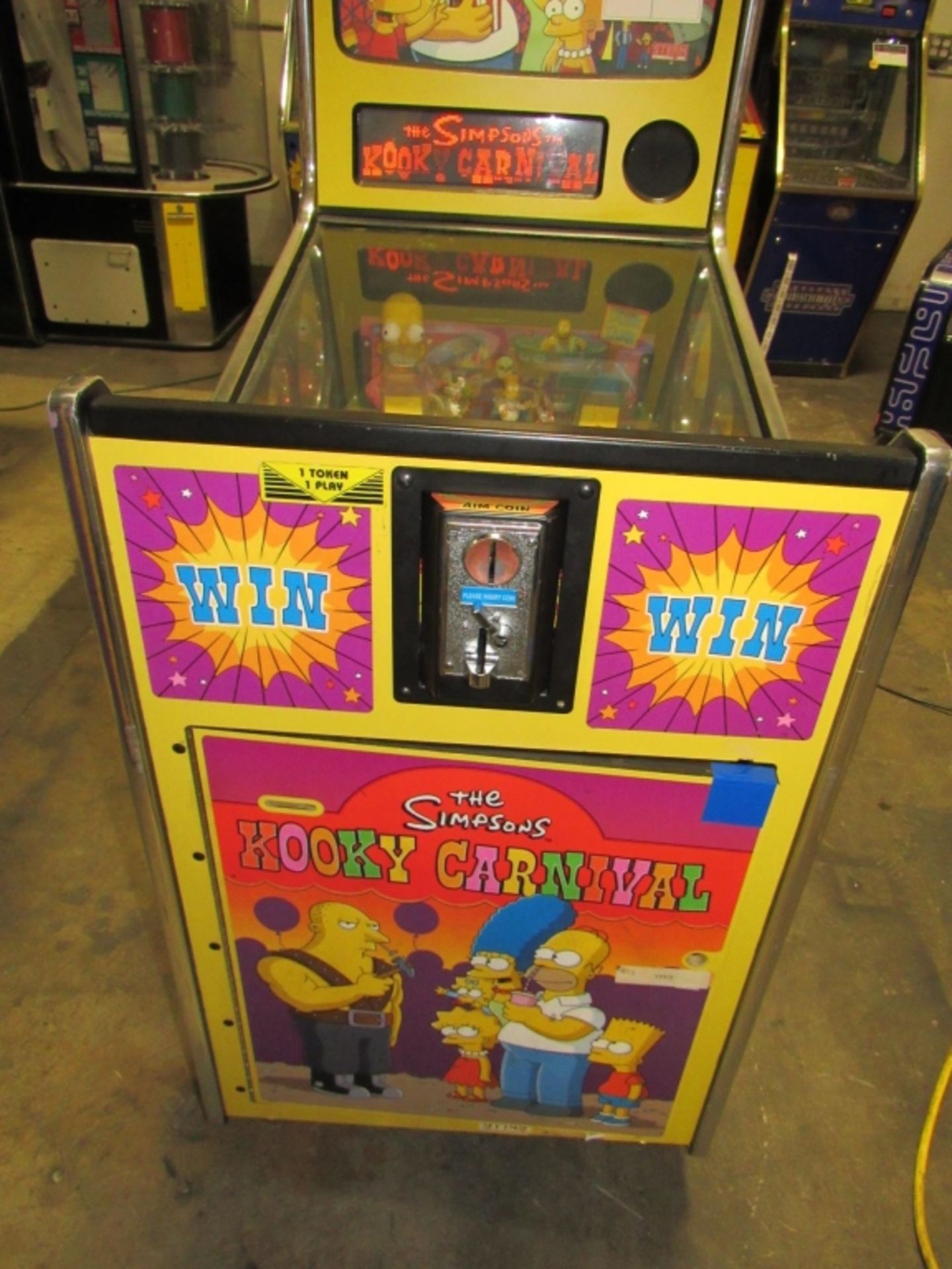 THE SIMPSONS KOOKY CARNIVAL TICKET REDEMPTION GAME - Image 3 of 6
