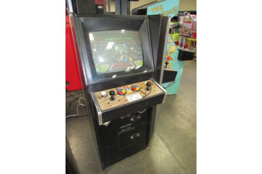 Run And Gun 2 Monitor Arcade Cyberball 19 Cab Item Is In Used Condition Evidence Of Wear An