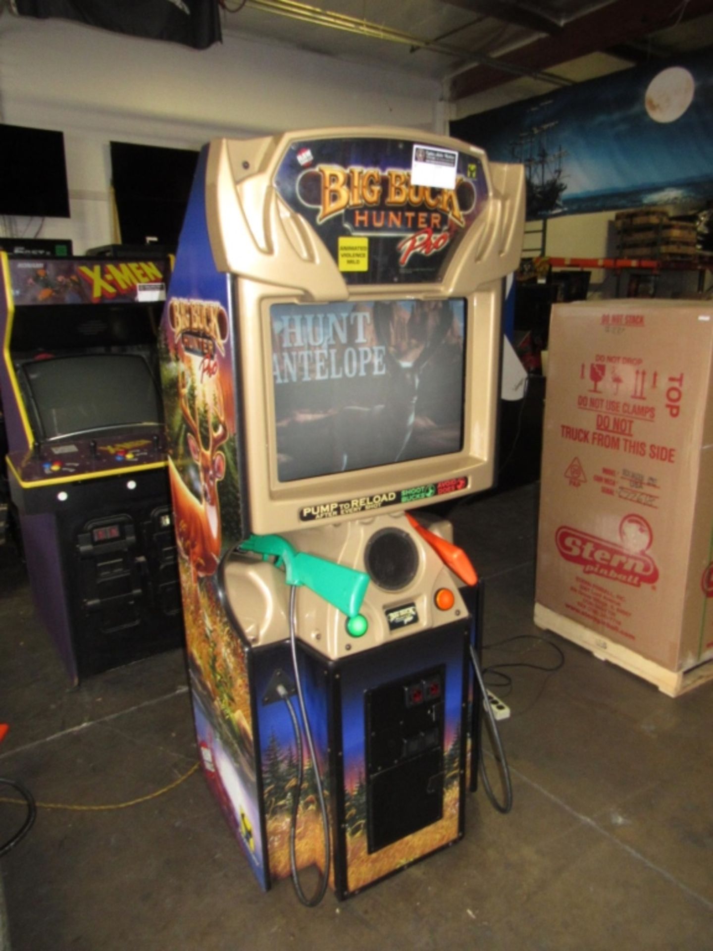 BIG BUCK HUNTER PRO SHOOTER ARCADE GAME - Image 2 of 4