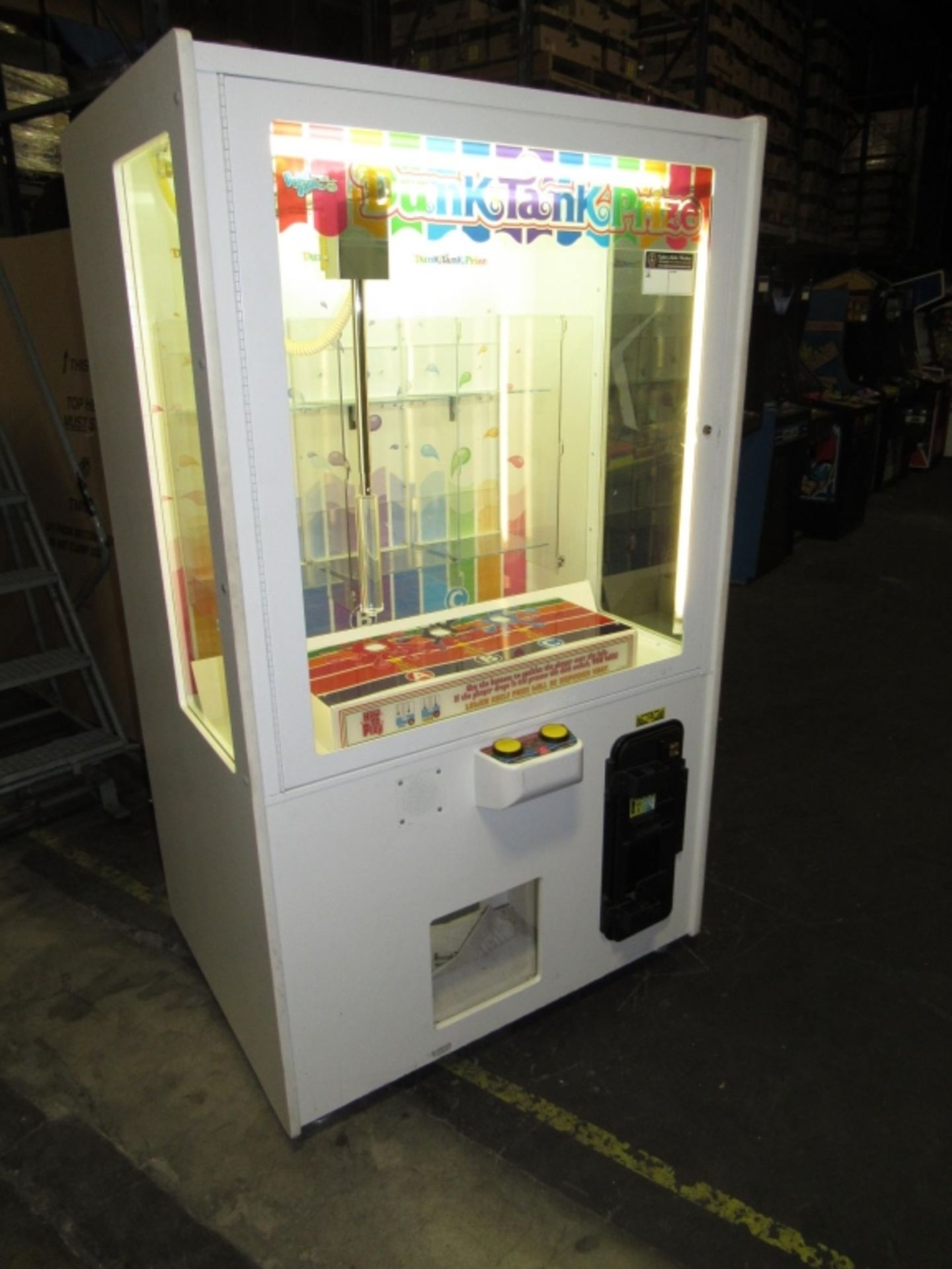 DUNK TANK INSTANT PRIZE REDEMPTION GAME NAMCO