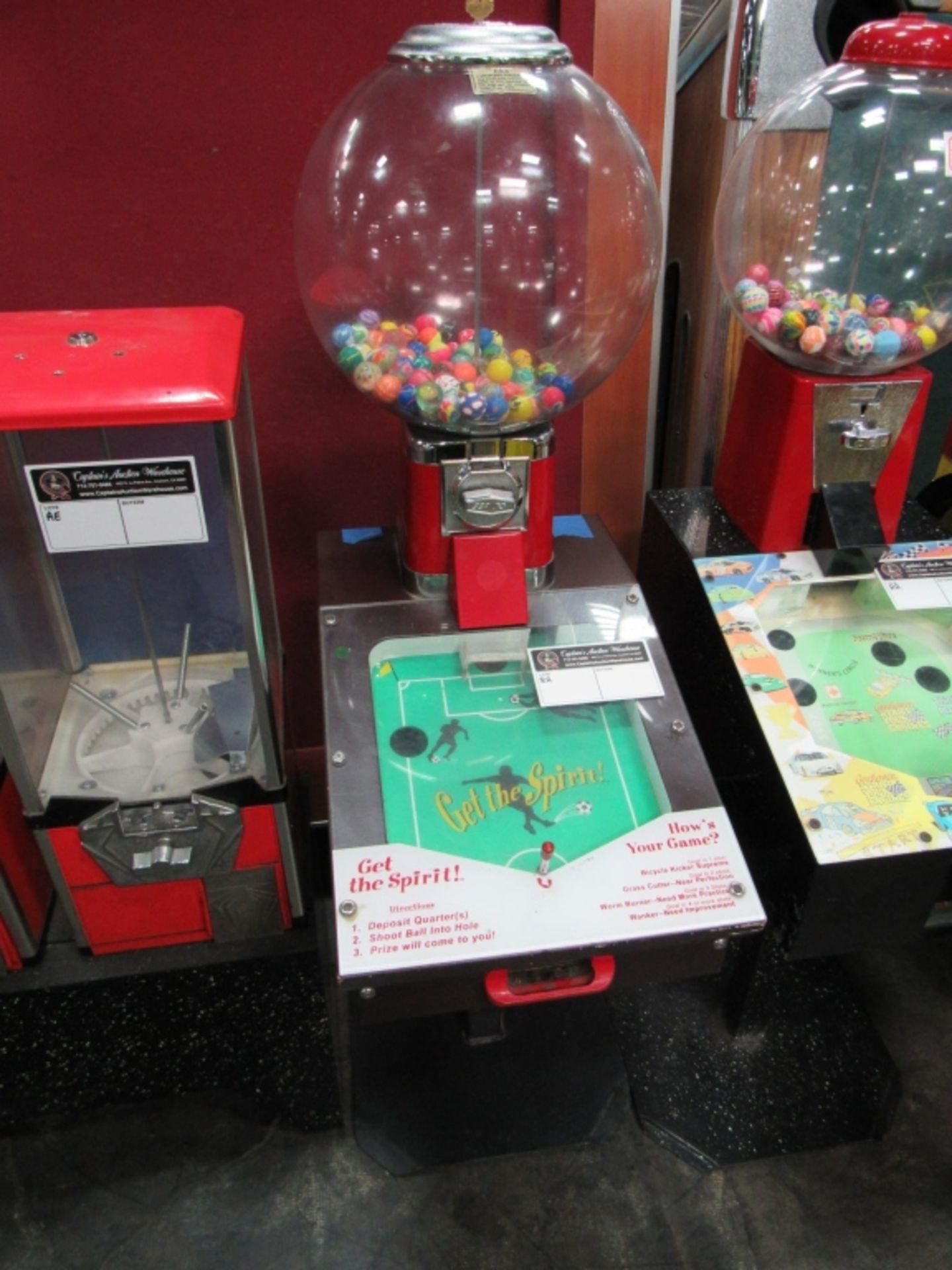 GET THE SPIRIT BOUNCY BALL VENDING MACHINE