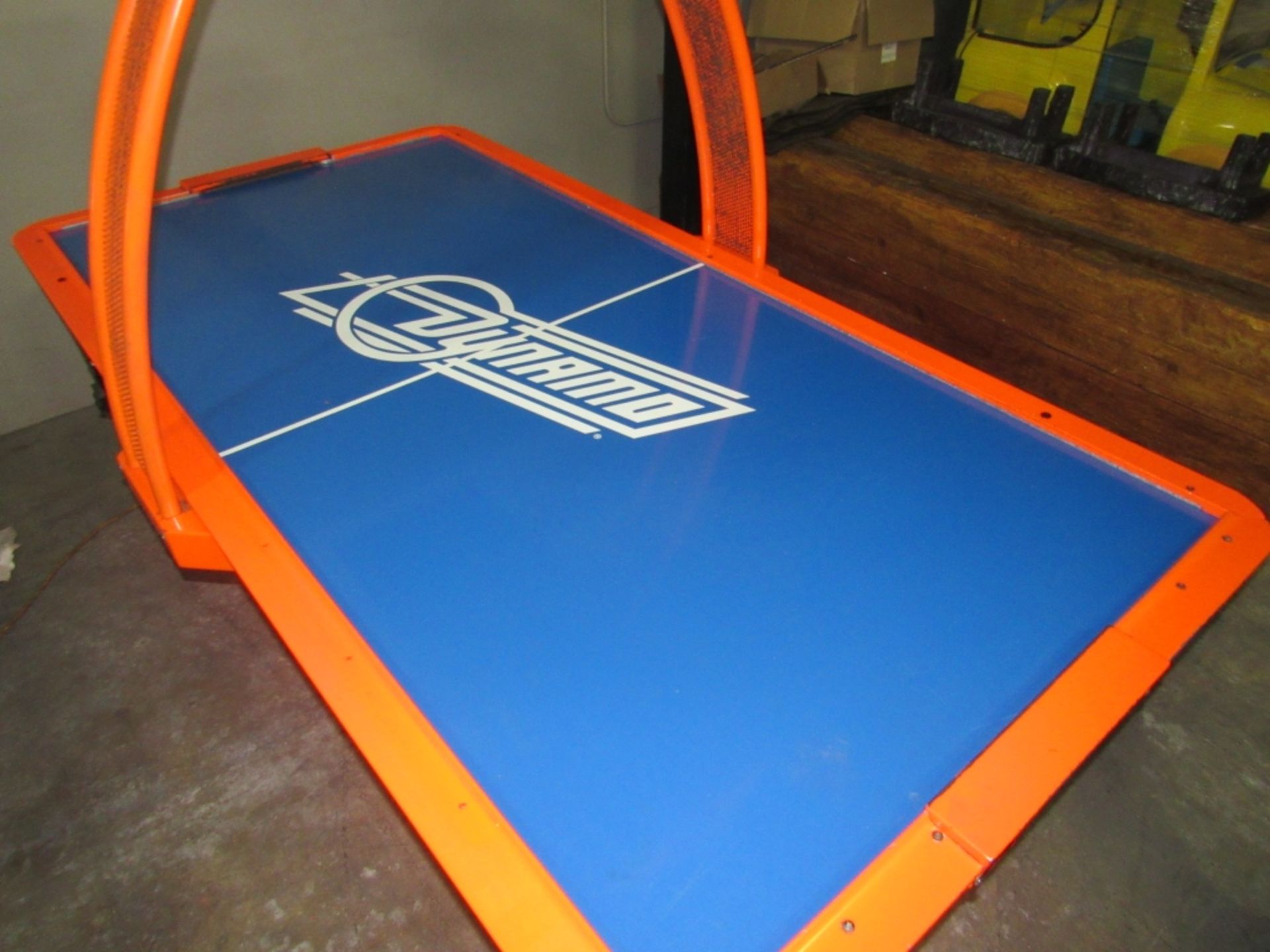 AIR HOCKEY DYNAMO FIRESTORM W/ OVERHEAD SCORING - Image 6 of 10