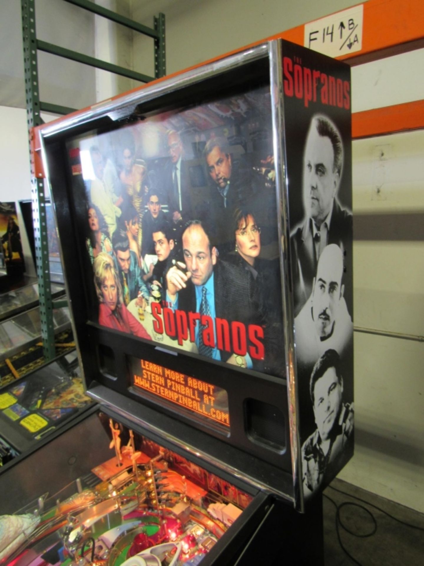 THE SOPRANO'S PINBALL MACHINE HUO STERN INC. - Image 4 of 10