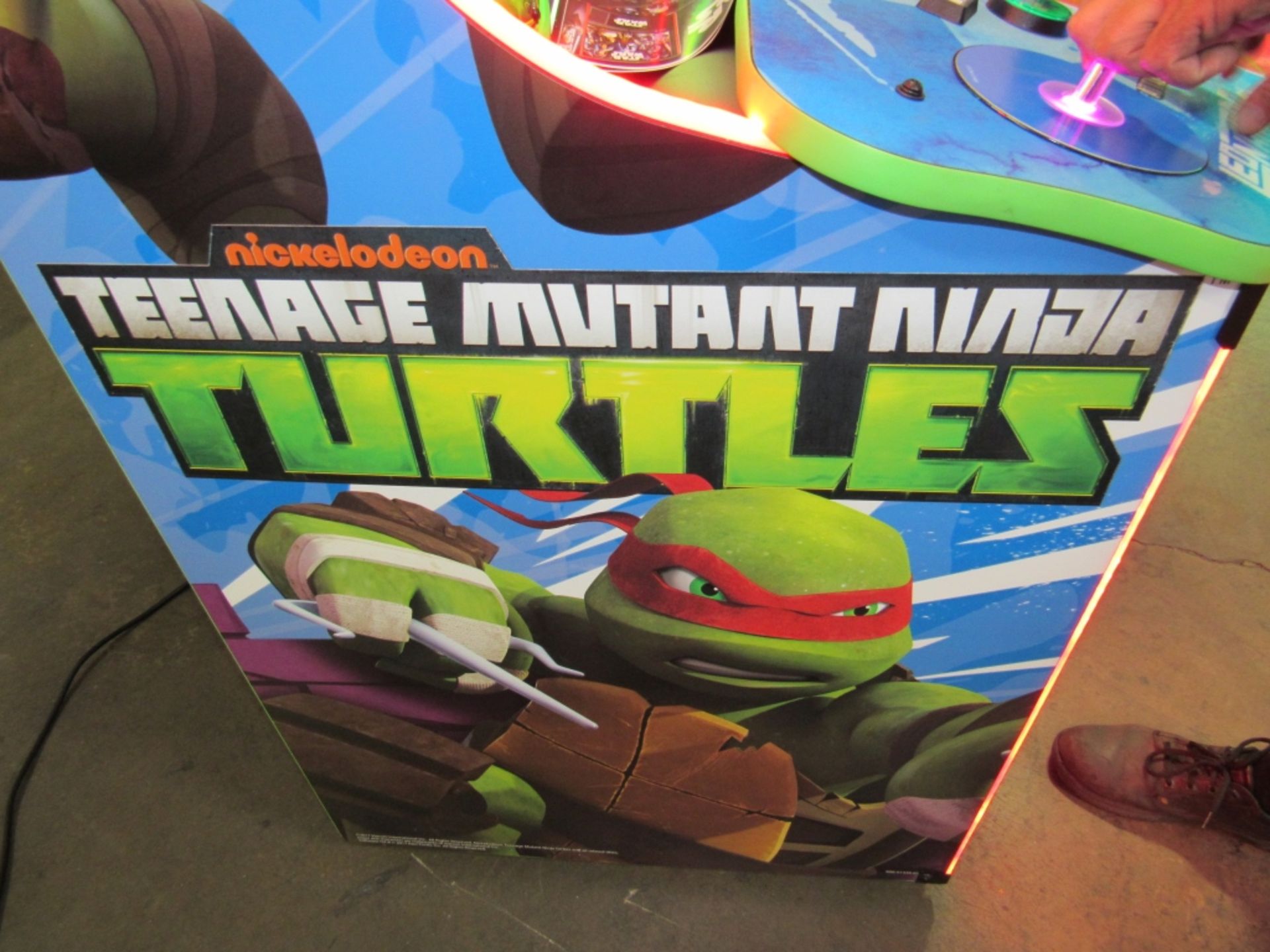 TEENAGE MUTANT NINJA TURTLES ARCADE BRAND NEW!! - Image 3 of 9