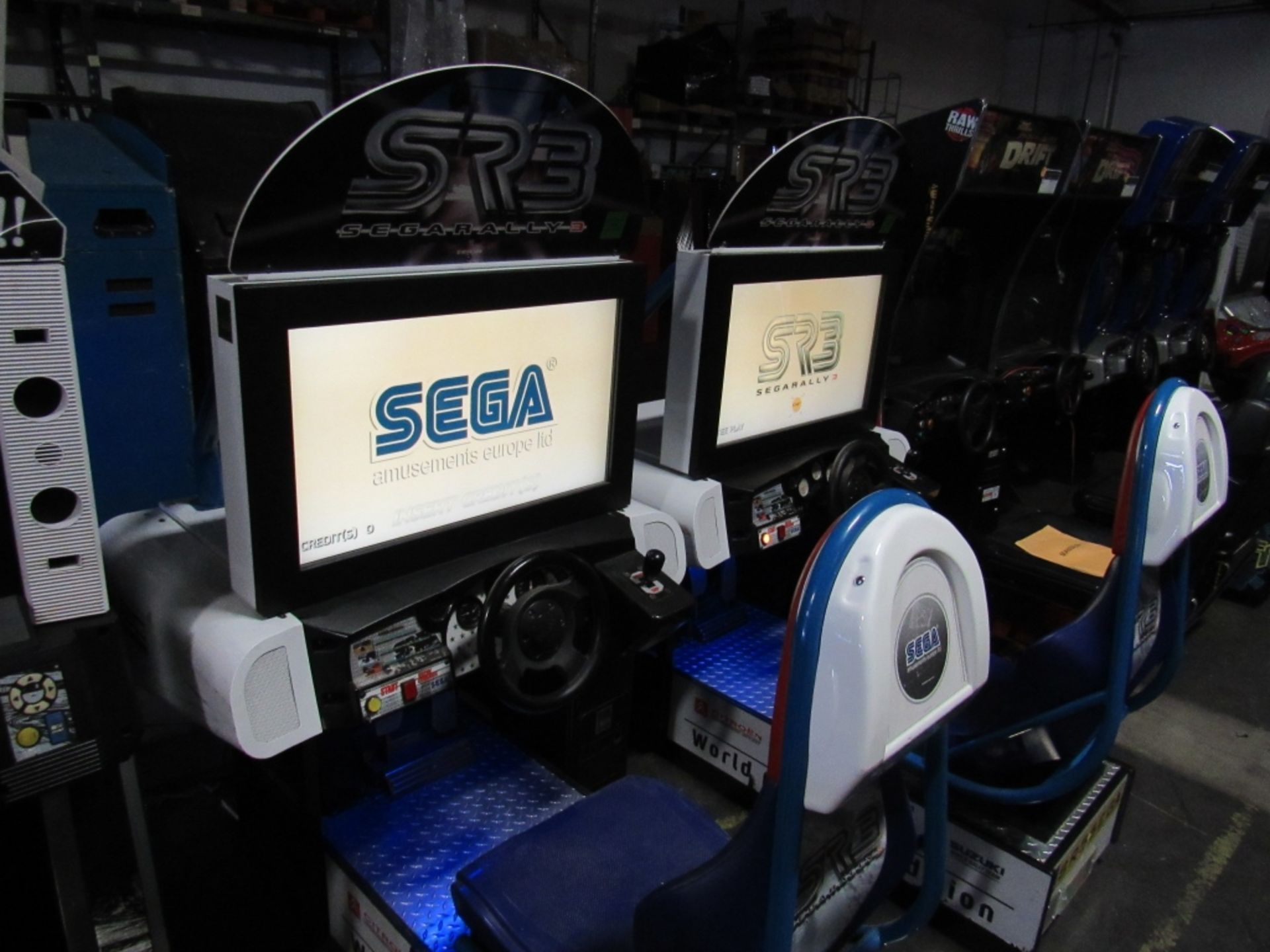 SEGA RALLY 3 DX 40" LCD RACING ARCADE GAME SEGA - Image 5 of 7