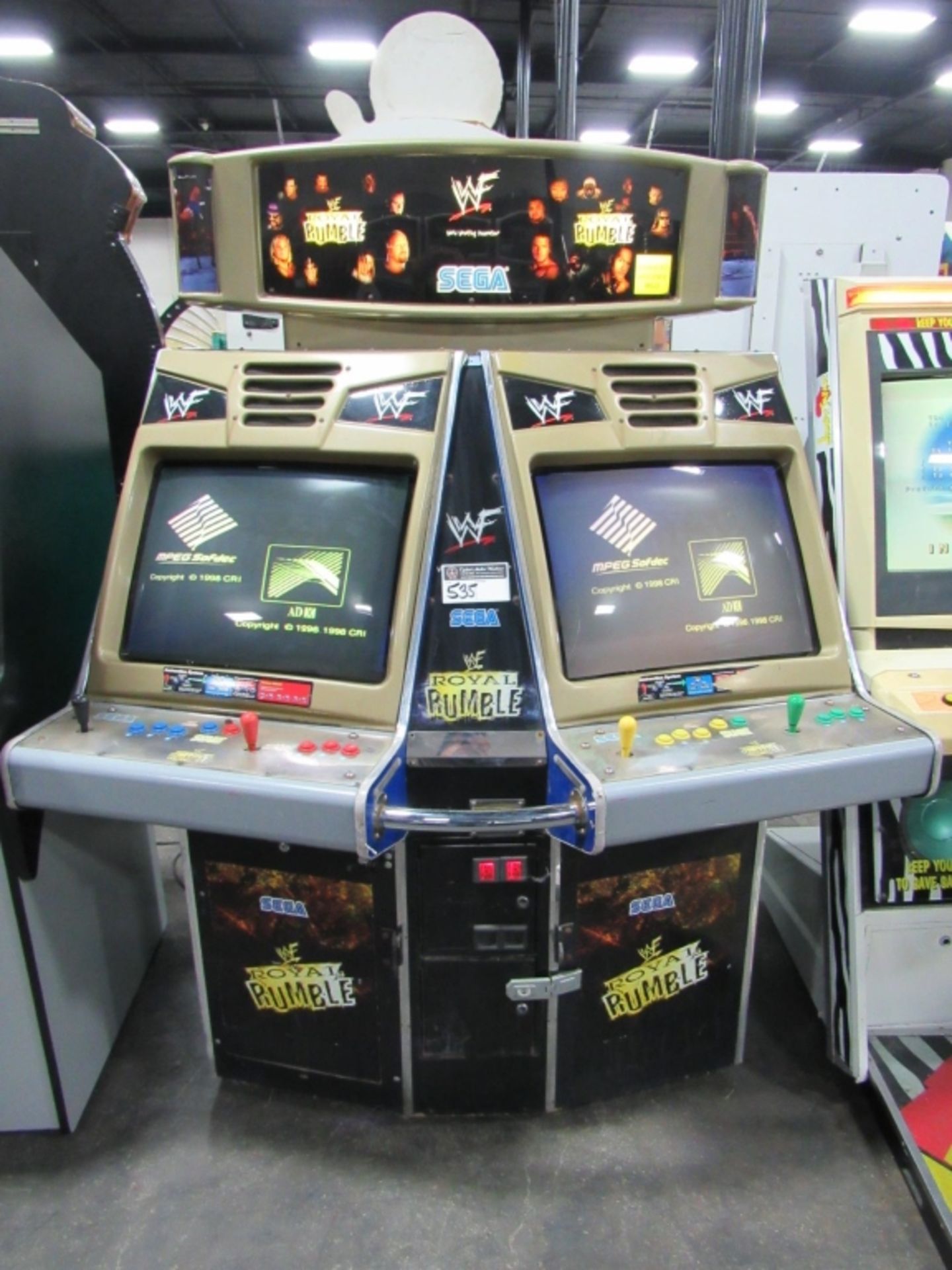 ROYAL RUMBLE DUAL SCREEN ARCADE GAME SEGA