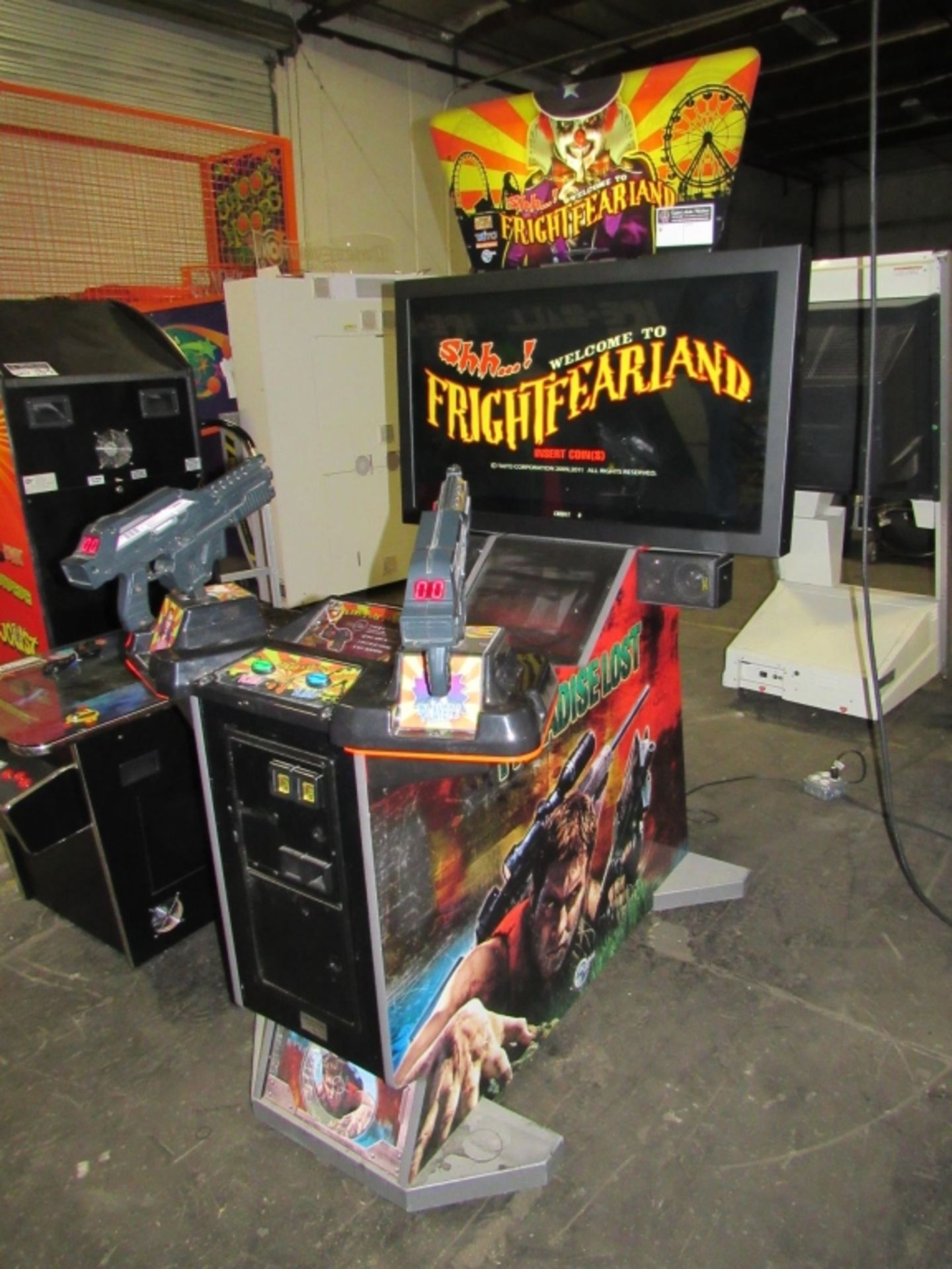 FRIGHT FEARLAND 42" LCD FIXED GUN ARCADE GAME
