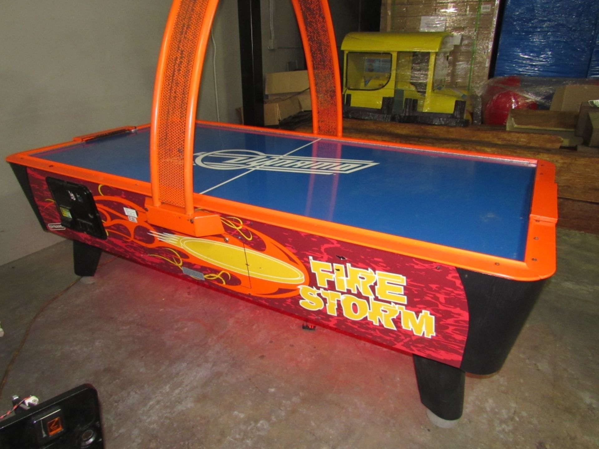 AIR HOCKEY DYNAMO FIRESTORM W/ OVERHEAD SCORING - Image 2 of 10