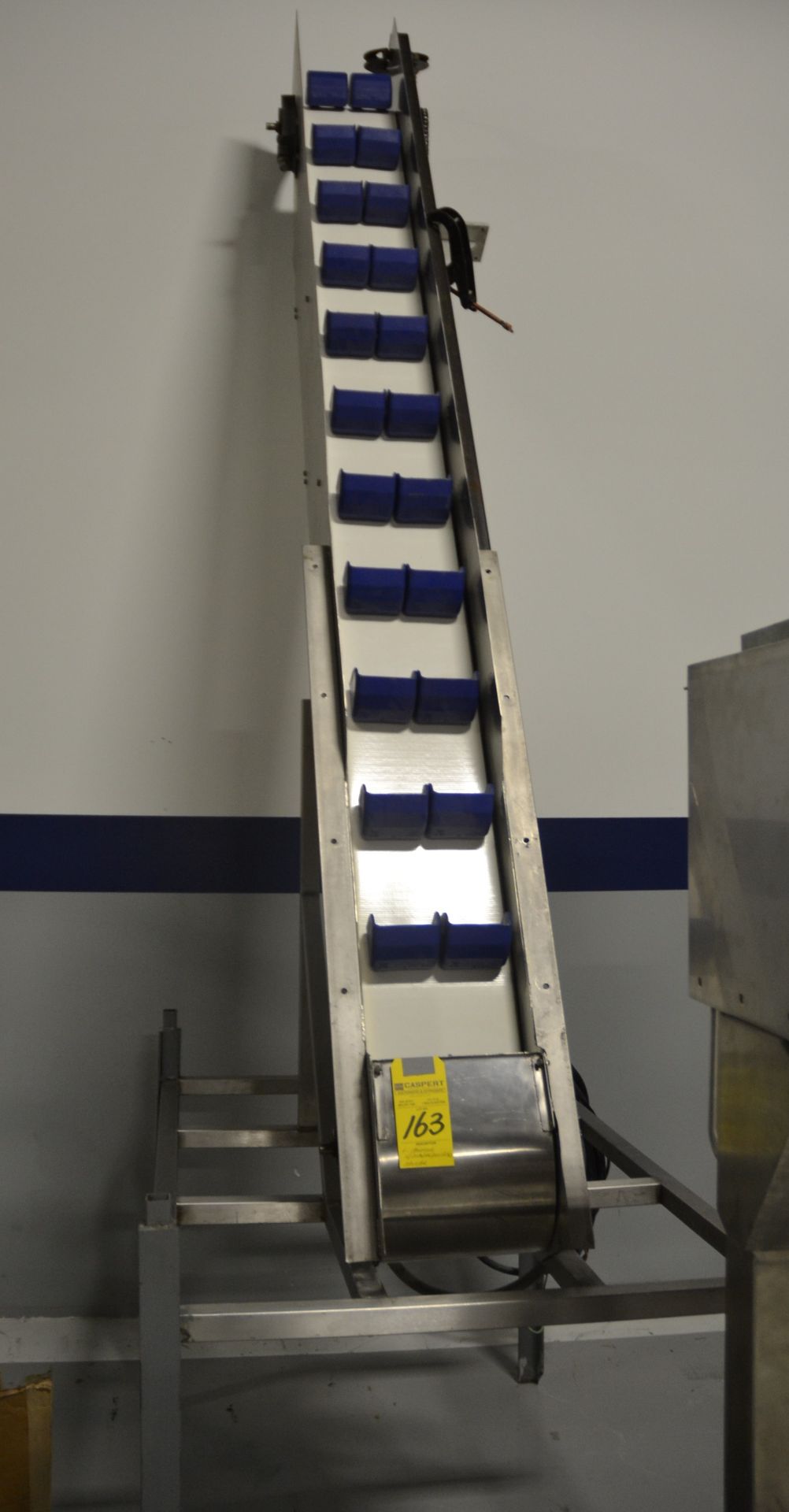 ELEVATOR CONVEYOR WITH DC MOTOR SPEED