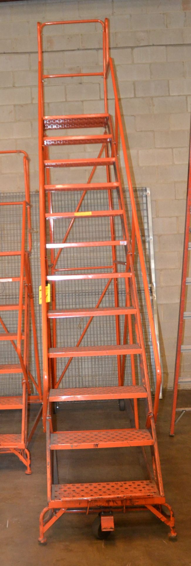 12' ROLLING STOCK LADDER