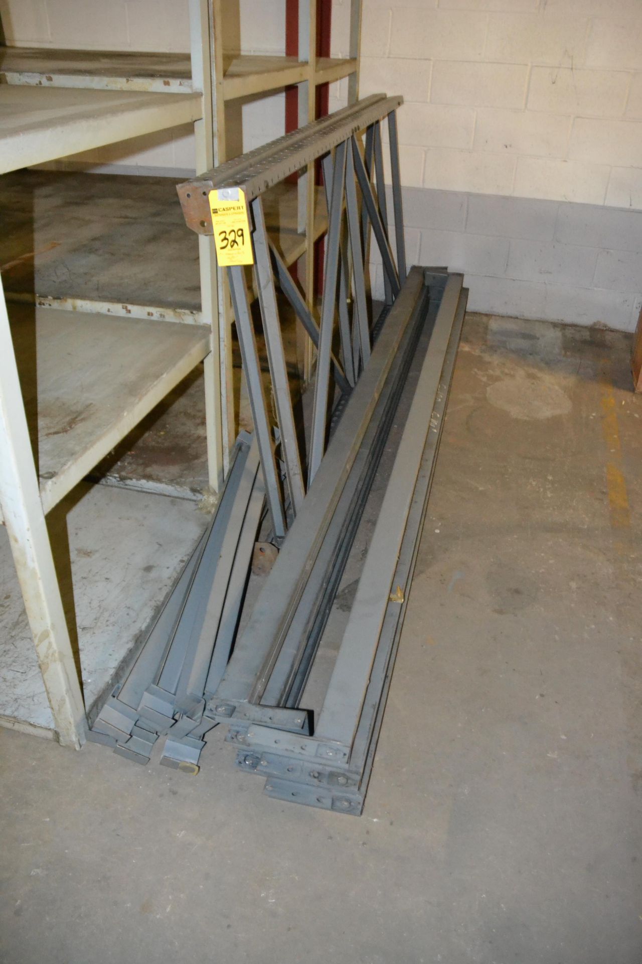 HEAVY DUTY PALLET RACKING