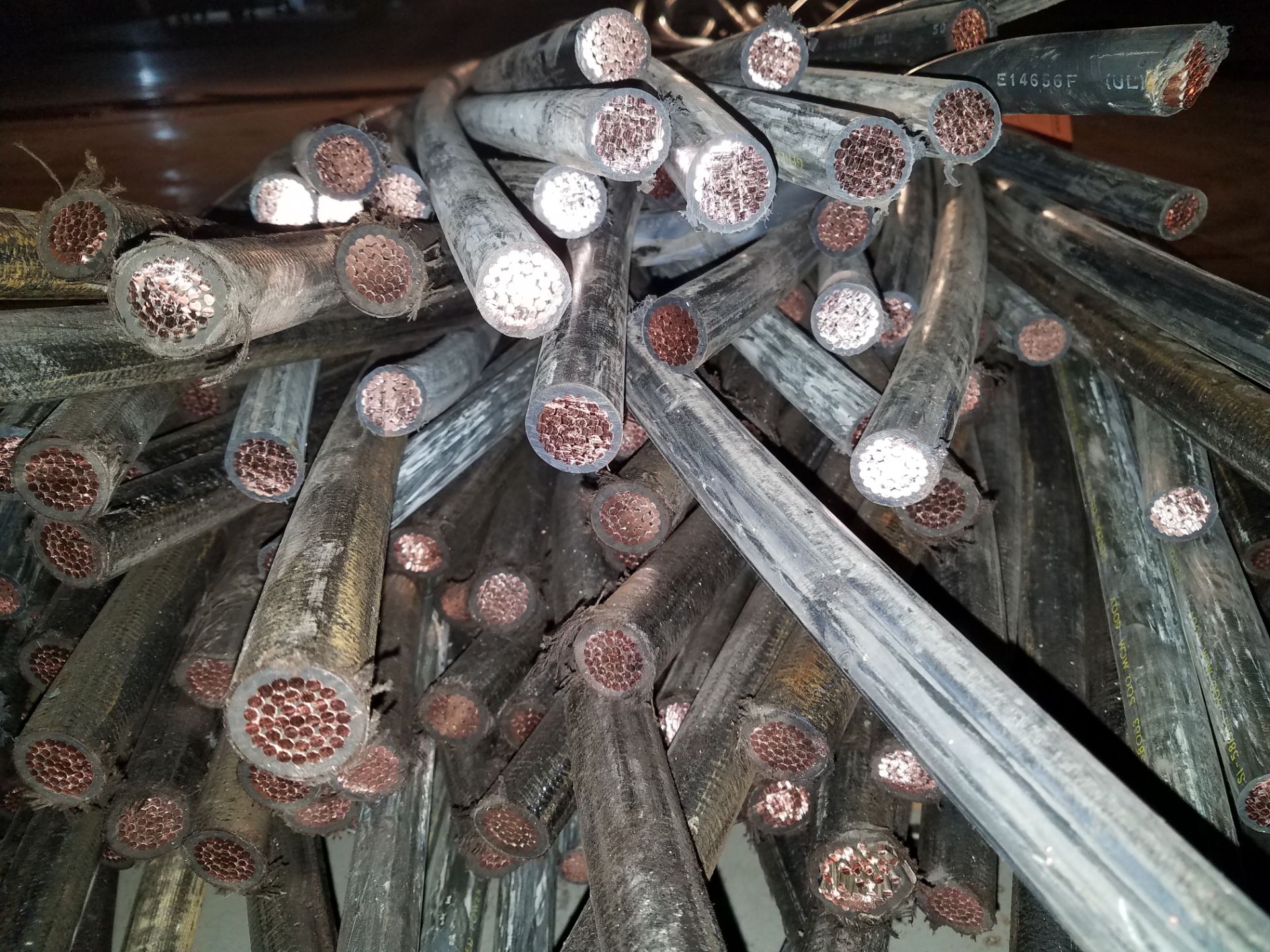 PALLET OF COPPER CABLE-500 MCM (APPROX. 1525 LBS) (LOCATED AT: 709 WEST WALL STREET, MORRISON IL - Image 2 of 2