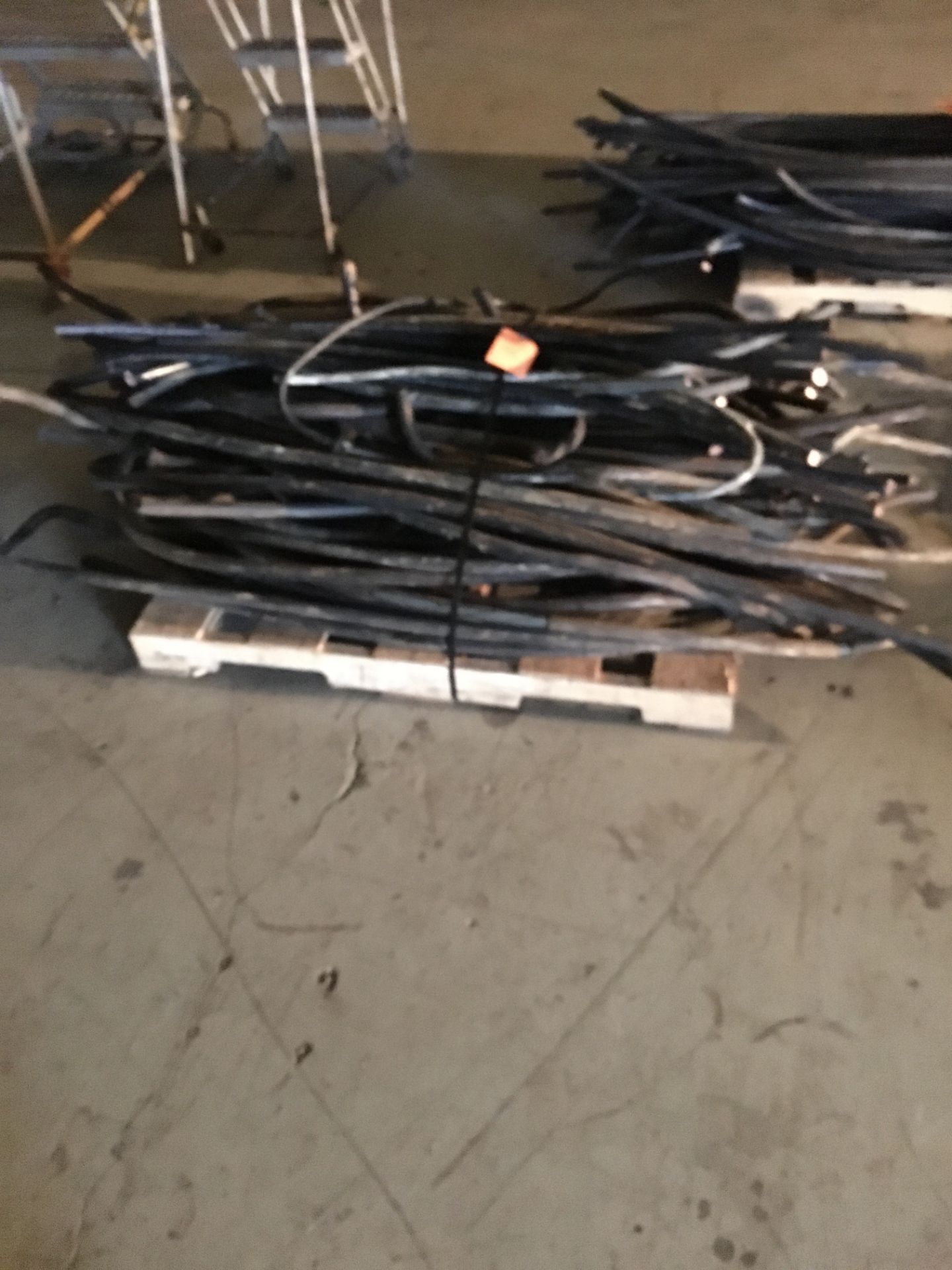 ASSORTED 500MCM 3/0 COPPER CABLE (APPROX 808 LBS)(LOCATED AT: 709 WEST WALL STREET, MORRISON IL