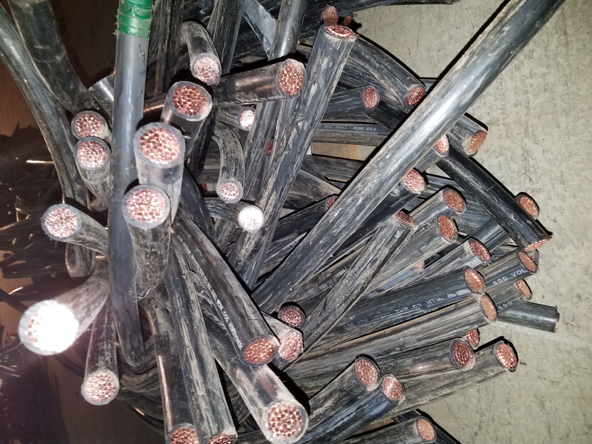 PALLET OF COPPER CABLE-500 MCM (APPROX. 875 LBS) (LOCATED AT: 709 WEST WALL STREET, MORRISON IL - Image 2 of 2