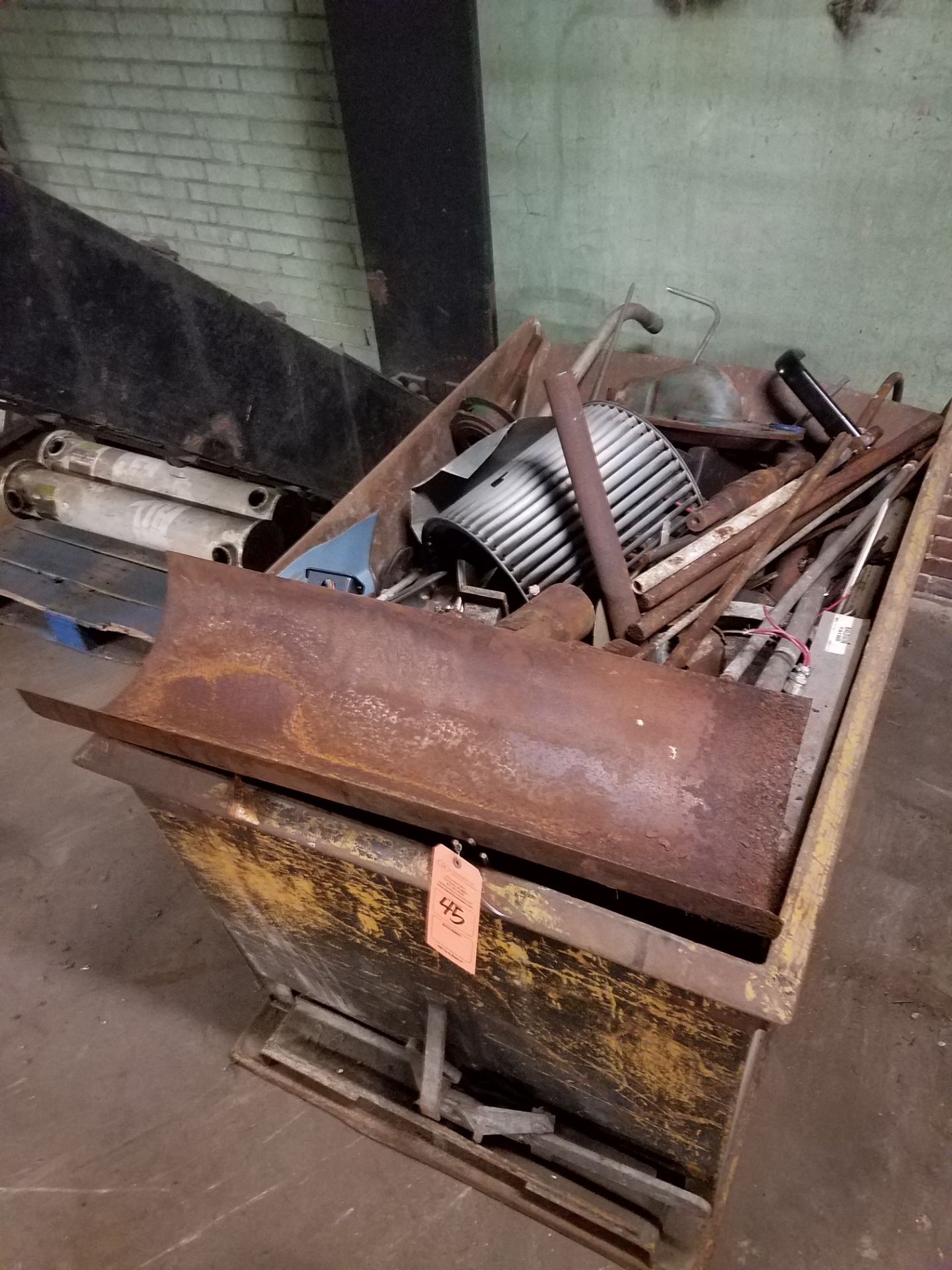 CONTENTS OF SCRAP HOPPER-STEEL (HOPPER NOT INCLUDED)(LOCATED AT 2000 TAYLOR STREET, FORT WAYNE IN