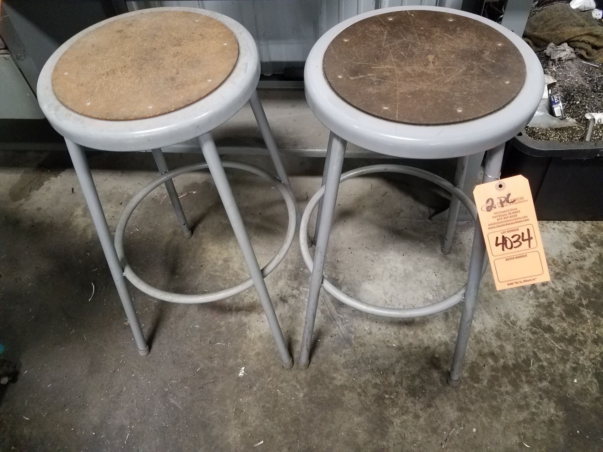 (2) SHOP STOOLS (LOCATED AT: 2890 SOUTH MAIN ST., MIDDLETOWN OH 45044)