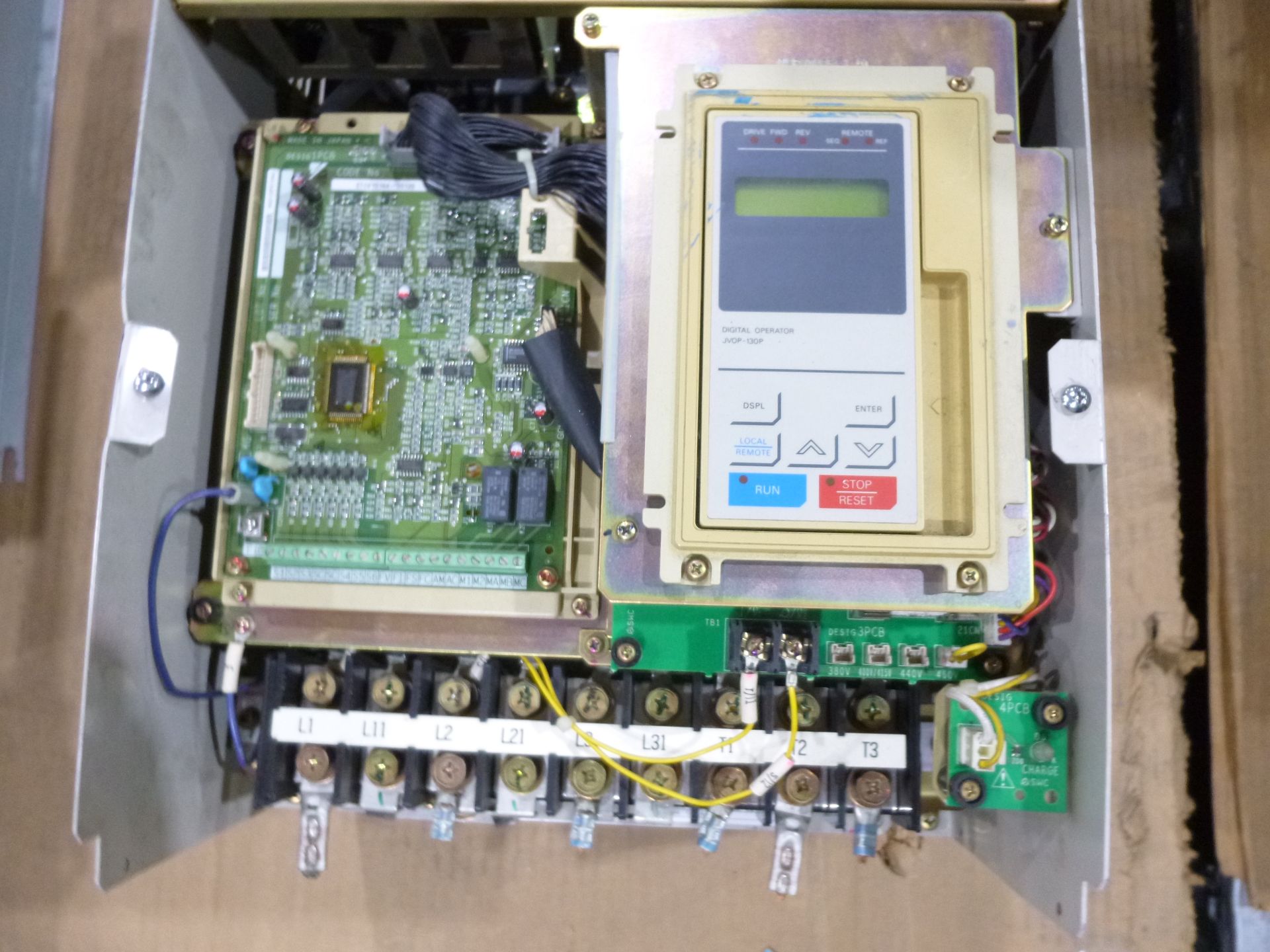 Yaskawa Safetronics AC drive model cimr-p5u4030 - Image 2 of 3