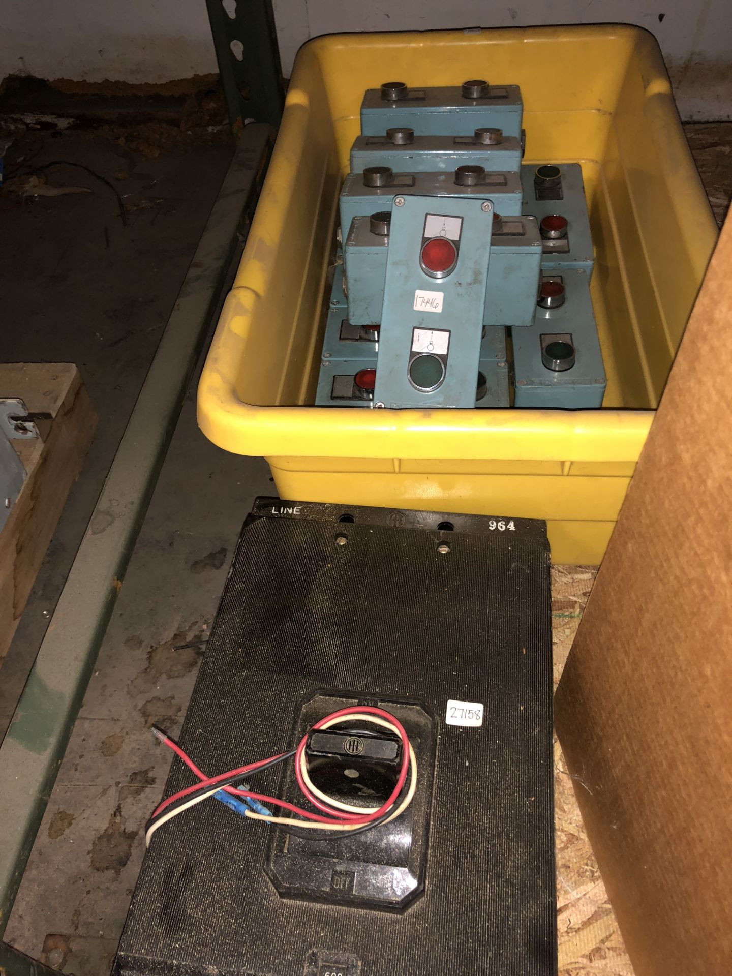 SQUARE D AL400LA 600 A BREAKER ITE 800 A CIRCUIT BREAKER; STOP START BUTTONS - Image 2 of 2