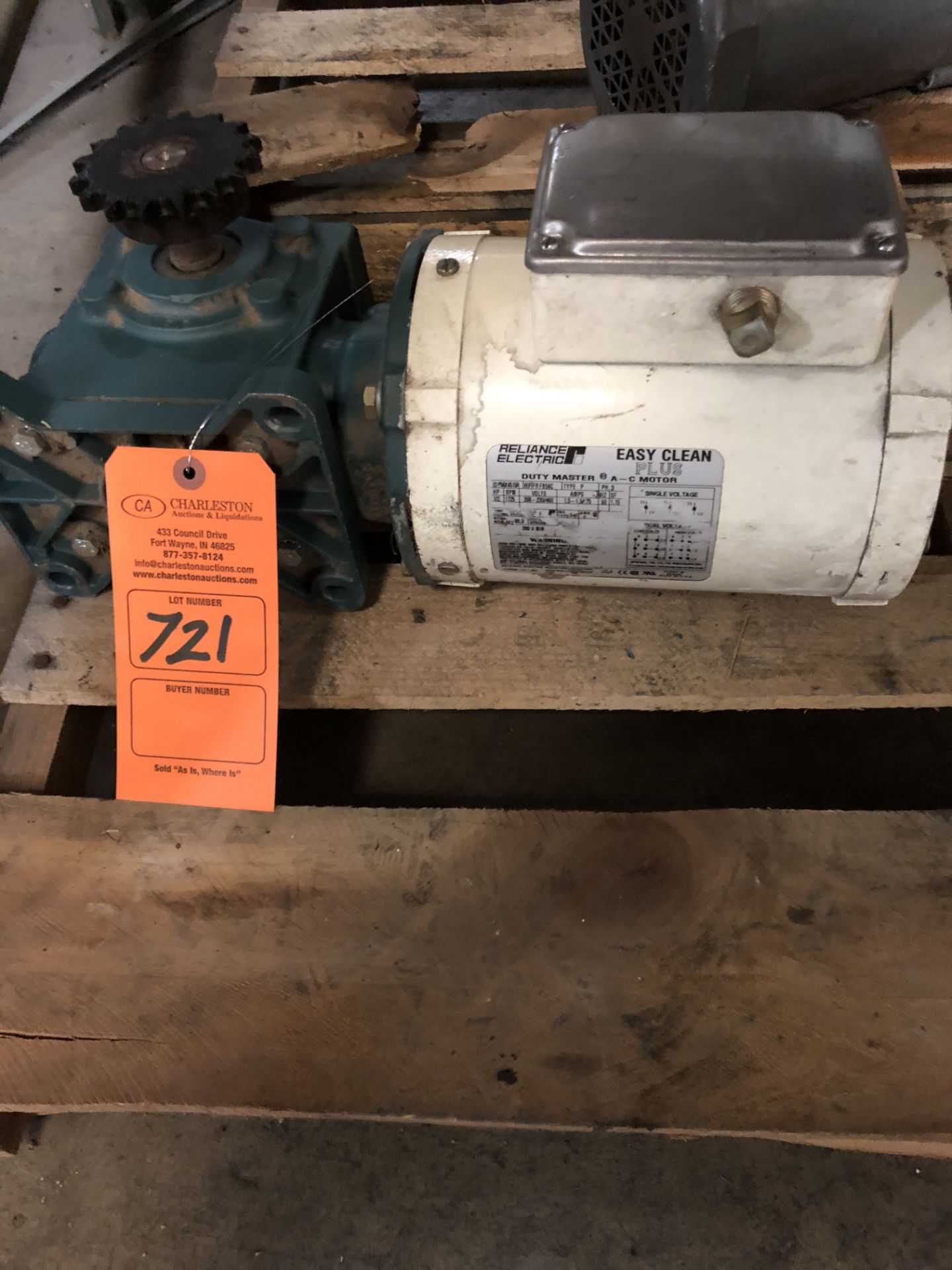 RELIANCE ELECTRIC MOTOR EASY CLEAN PLUS 1/2HP/3P FR-FB56C W/ SPEED REDUCER