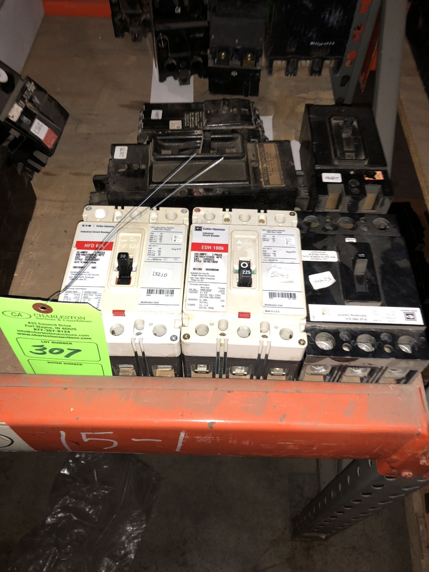 ASSORTED CIRCUIT BREAKERS 30-225A