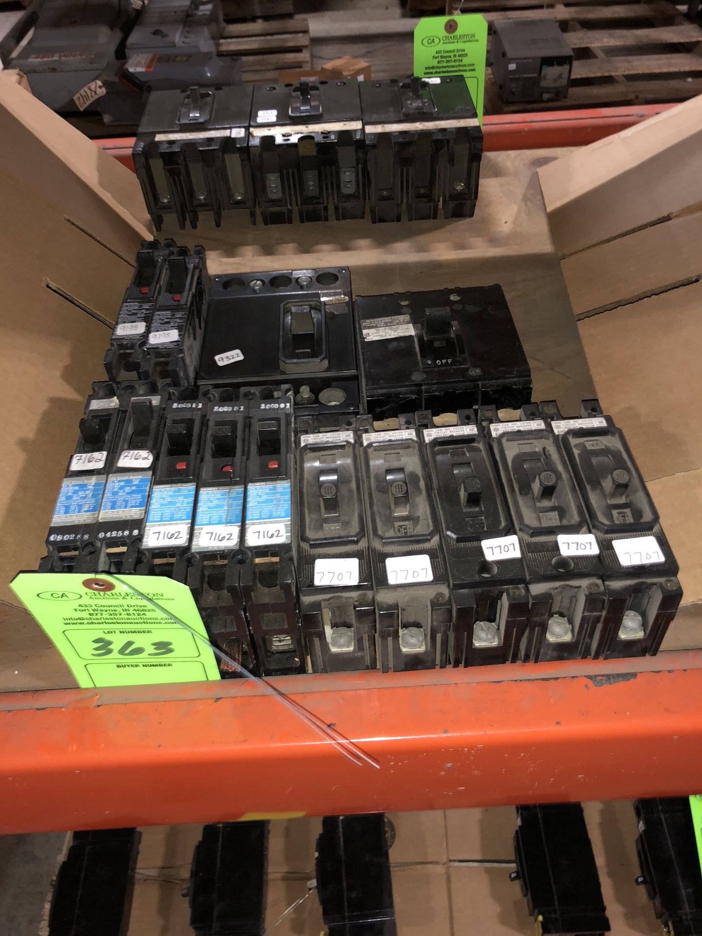 ASSORTED CIRCUIT BREAKERS; SIEMENS; 20A/1P; -225A/3P/600V