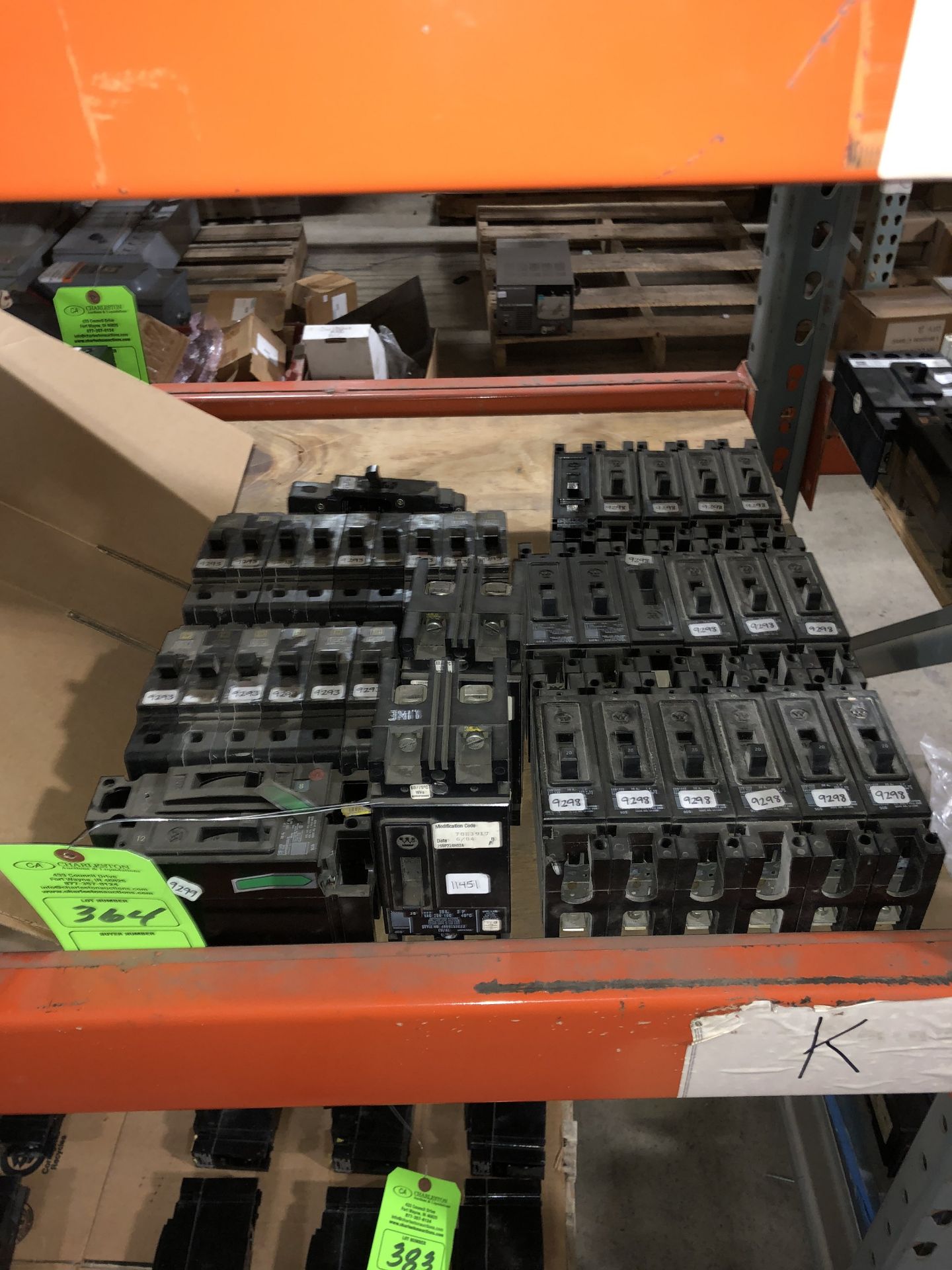 ASSORTED CIRCUIT BREAKERS; 20-35A/1-2PH