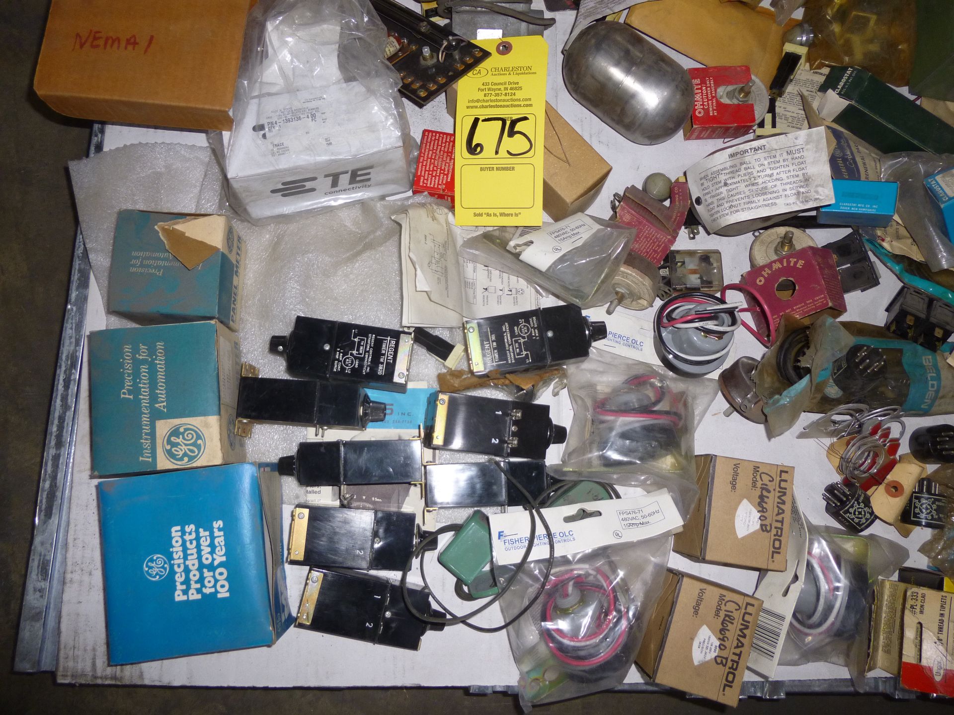 Pallet of assorted electrical and maintenance repair parts, as always with Brolyn LLC auctions, - Image 4 of 5