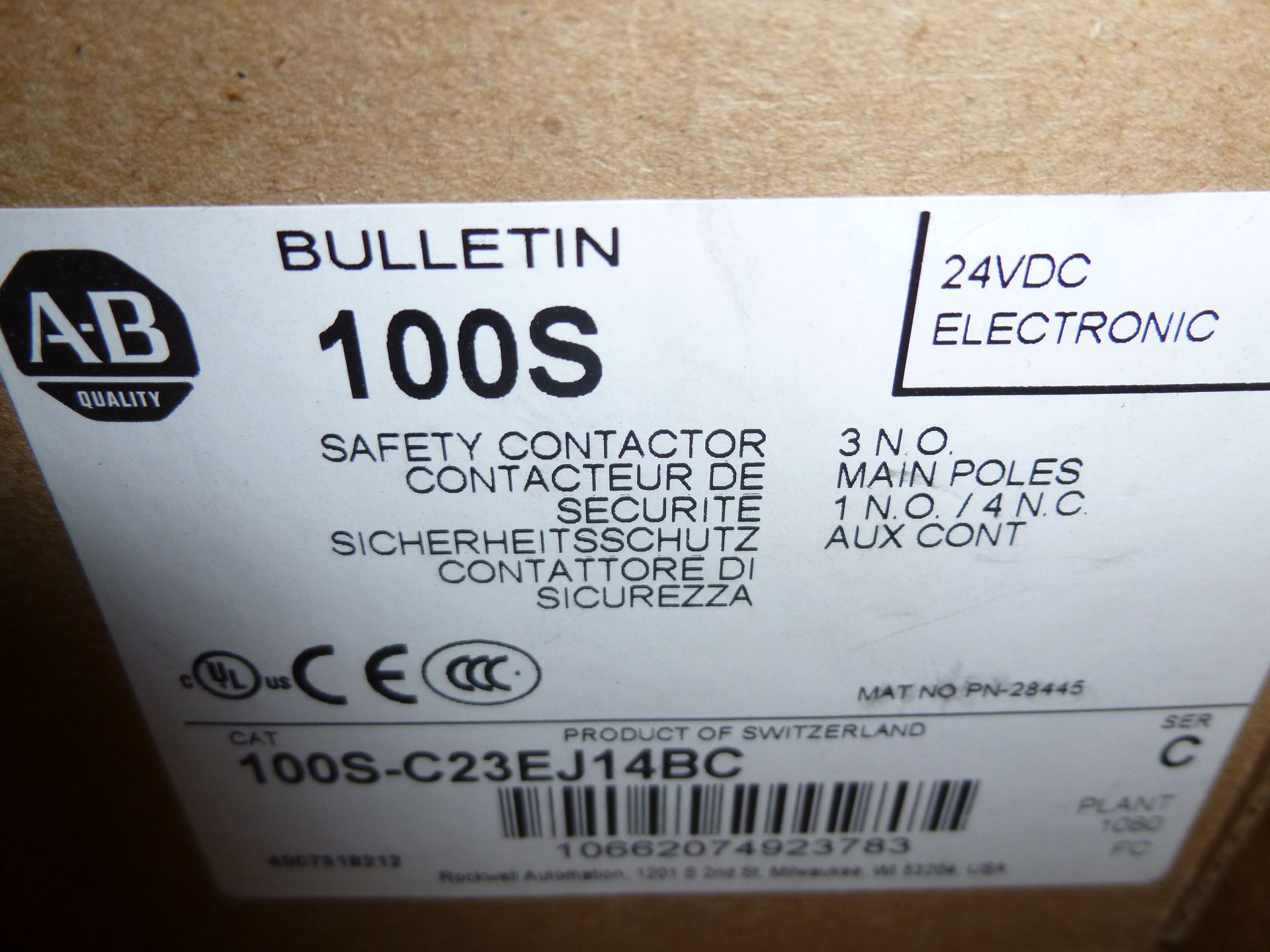 Qty 2 Allen Bradley Safety Contactor Model number 100S-C23EJ14BC, new in boxes, as always with - Bild 2 aus 2