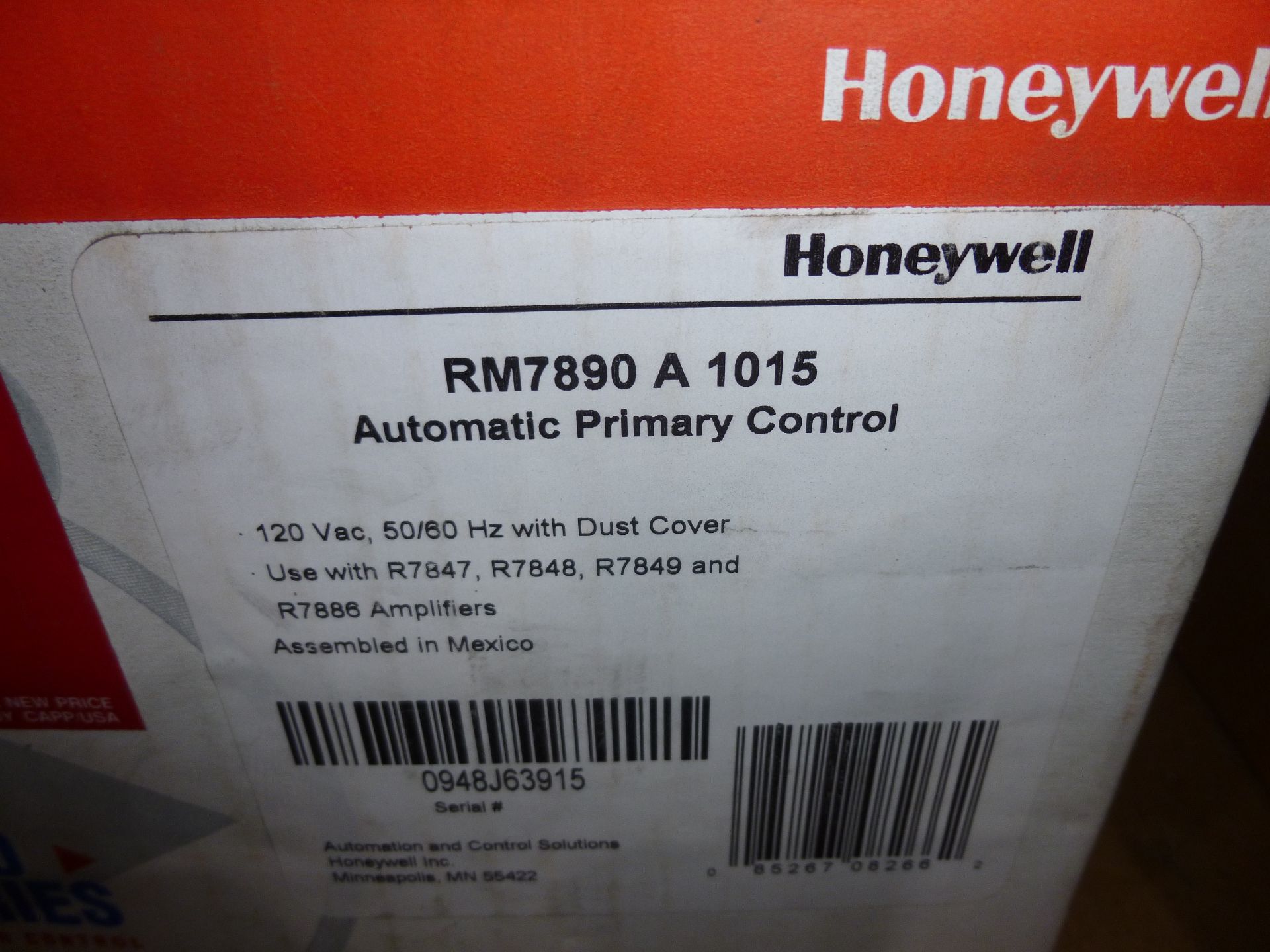 Honeywell RM7890-A-1015 automatic Primary Control, new in box, as always with Brolyn LLC auctions, - Image 2 of 2