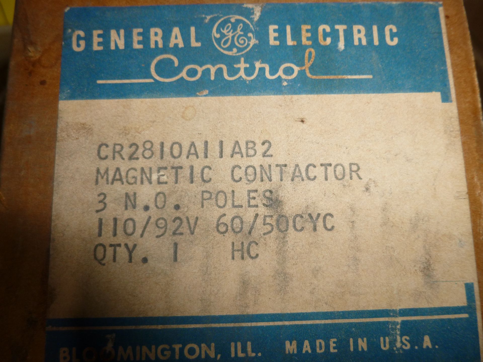 Qty 2 GE magnetic contactor CR2810A11AB2, new in box, as always with Brolyn LLC auctions, all lots - Image 2 of 2