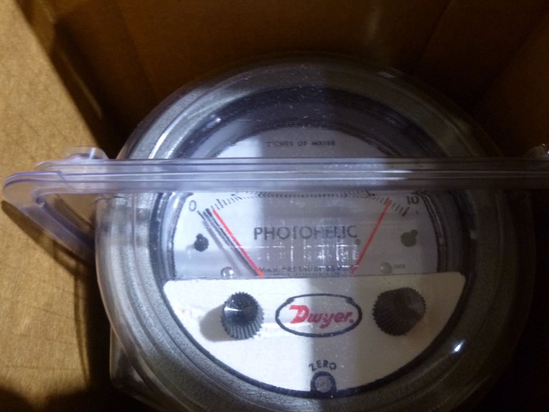 Dwyer Photohelic pressure switch gauge Model A3010, new in box, as always with Brolyn LLC - Image 3 of 3