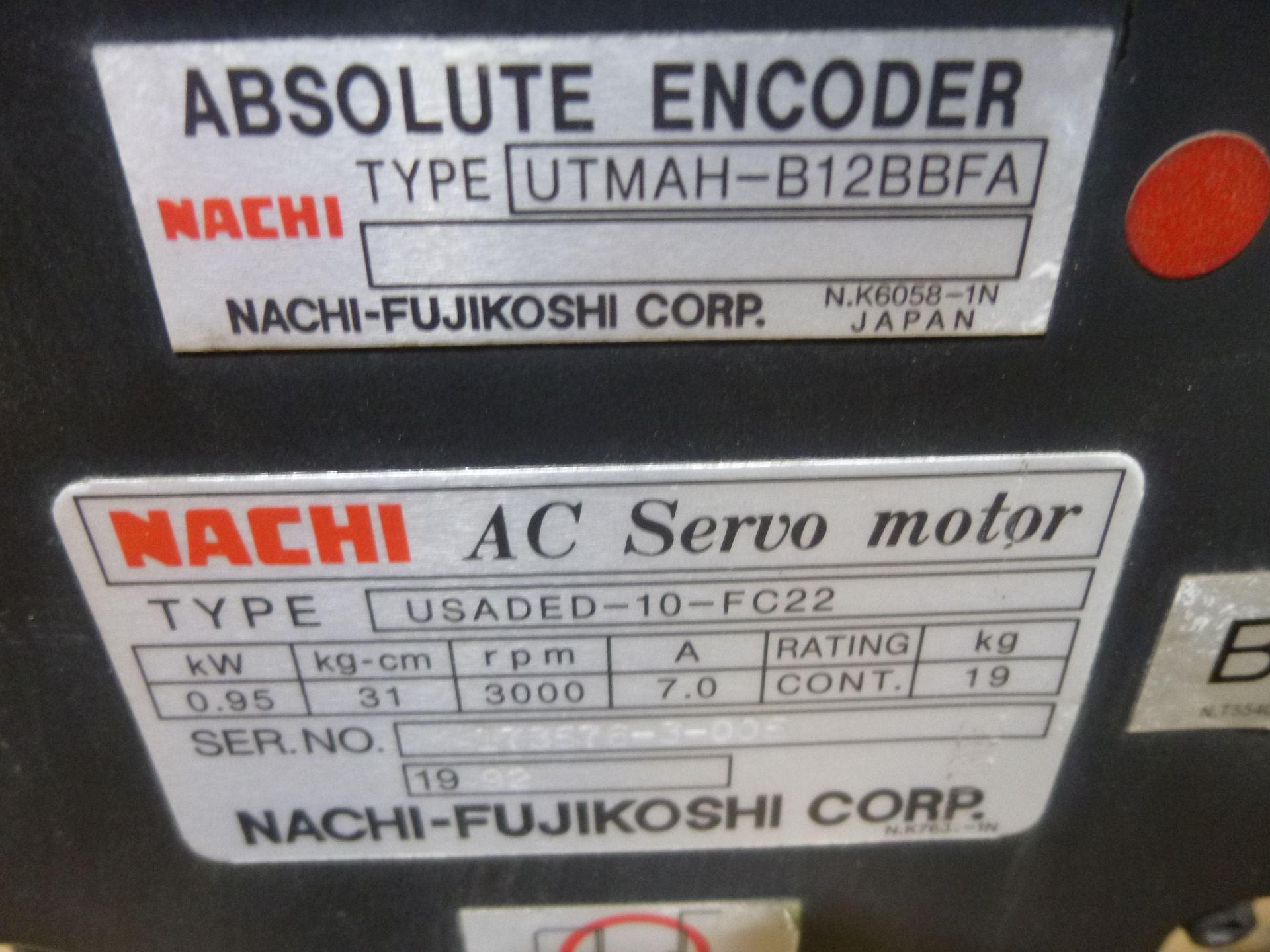 Nachi AC Servo motor type USADED-10-FC22 with encoder type UTMAH-B12BBFA, new but shows shelf - Image 2 of 2