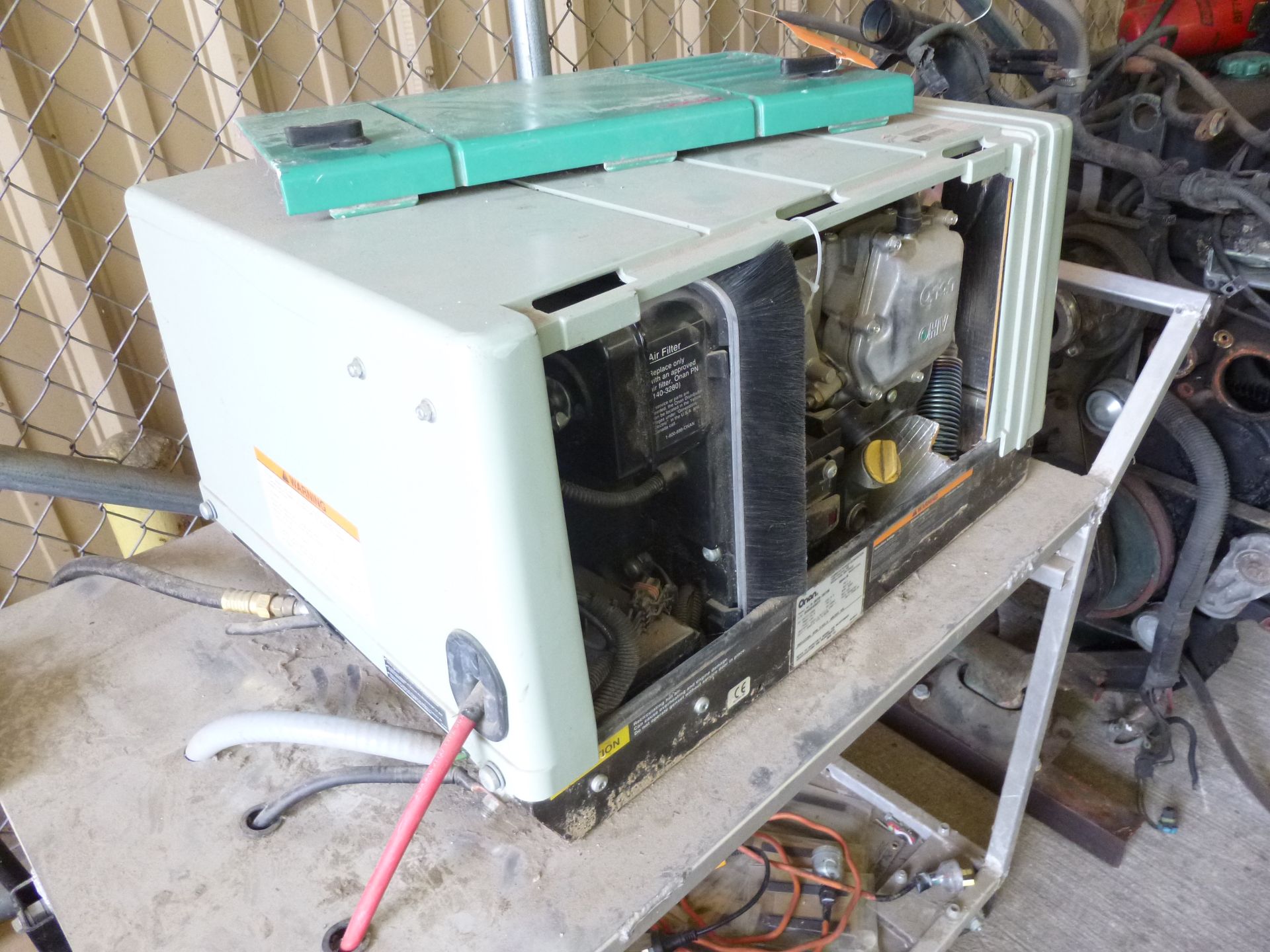 Onan model 3.3KYD-3272B generator, propane, 3.3kw single phase, 50hz, electric start, cover says - Image 4 of 5