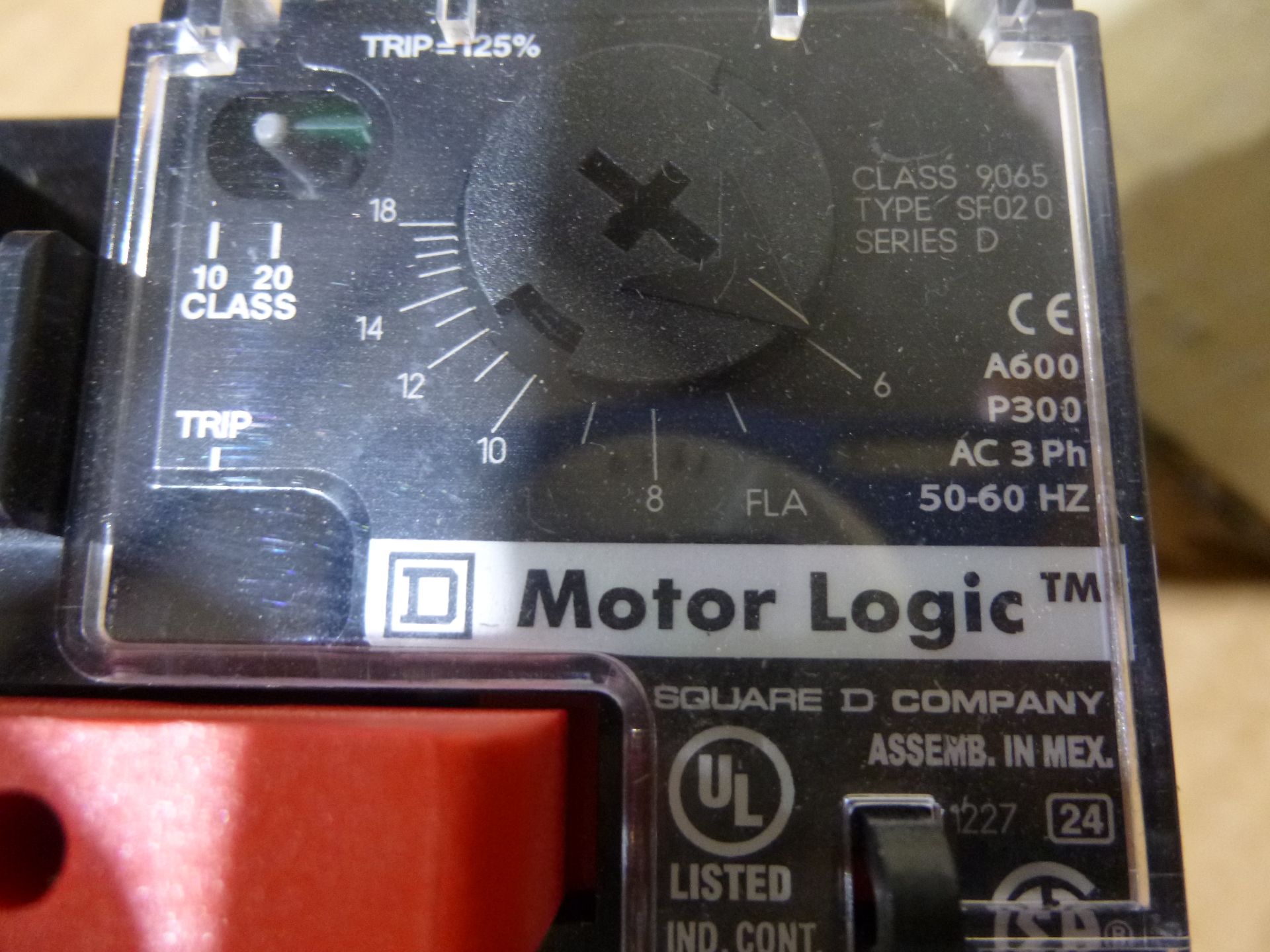Qty 4 Square D motorlogic model number 9065sf020, appear to be new without box, as always with - Image 2 of 2