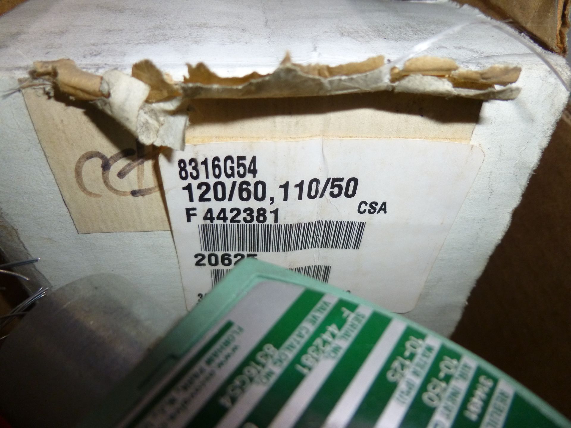 Asco valve model 8316g54, new in box as pictured, as always with Brolyn LLC auctions, all lots can - Image 2 of 2