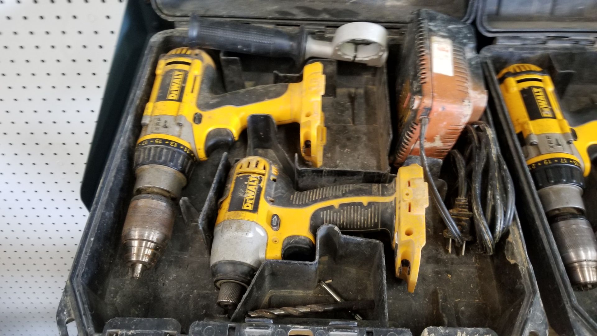 DEWALT MODEL DCD951 1/2" CORDLESS DRILL AND MODEL DC825 CORDLESS IMPACT DRIVER WITH CJARGER AND