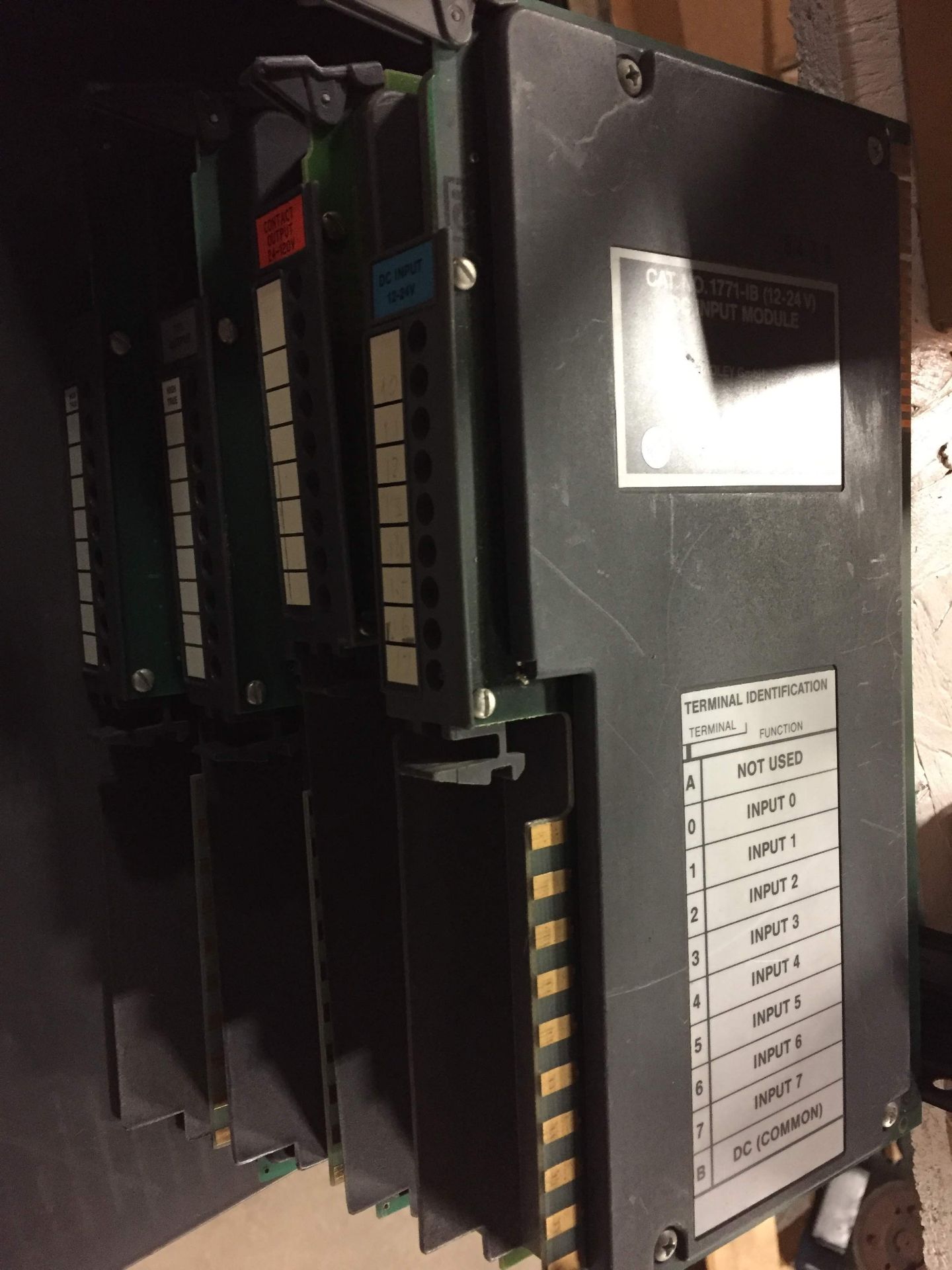 SHELF OF MISC. INDUSTRIAL PLC PARTS (SHELF NOT INCLUDED) Allen Bradley Input-Output Communication - Image 3 of 7