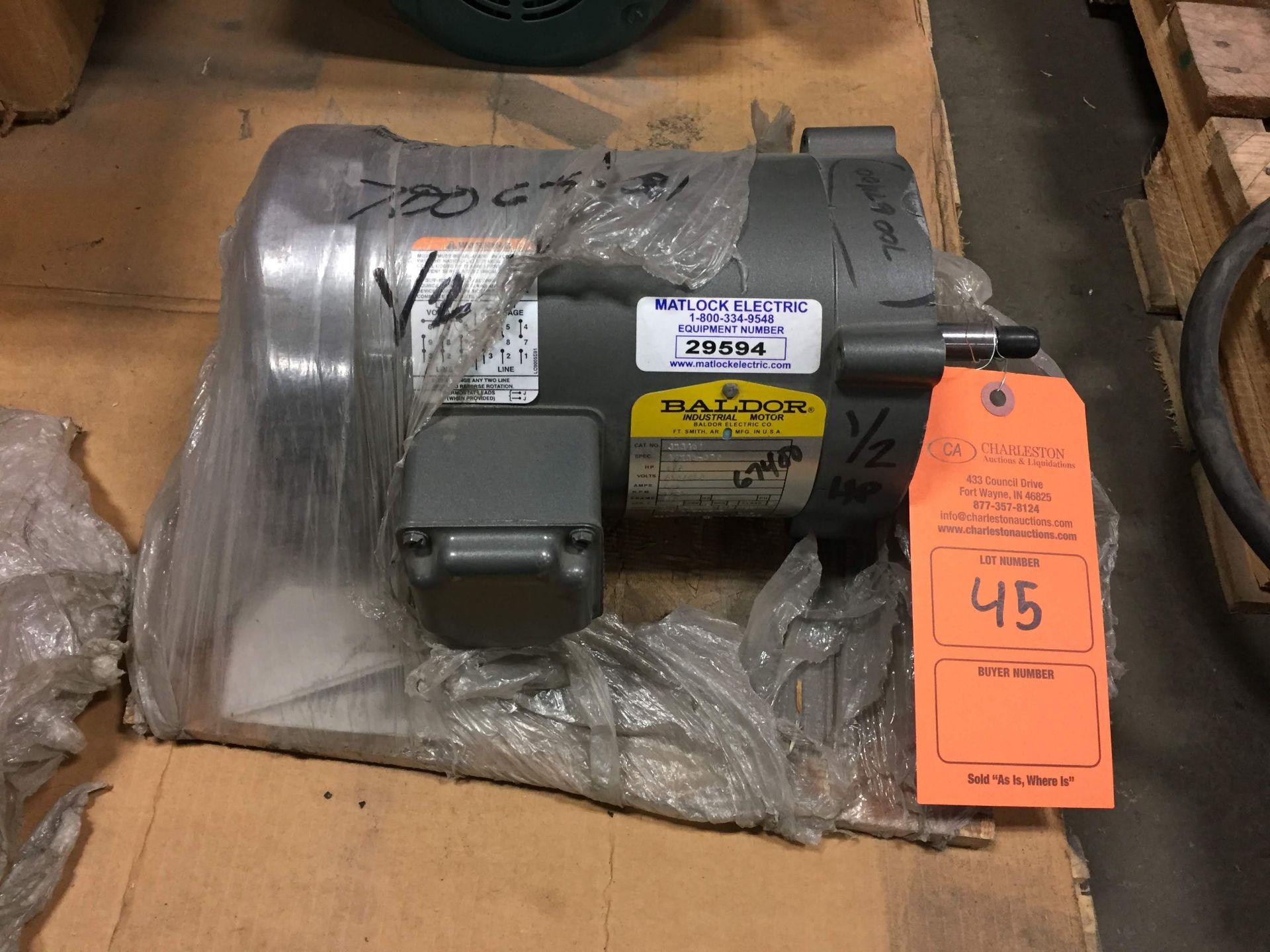 (1) *NEW* Baldor Industrial Motor 1/2HP 1725RPM 230/460V 34K36-872 *NEW*