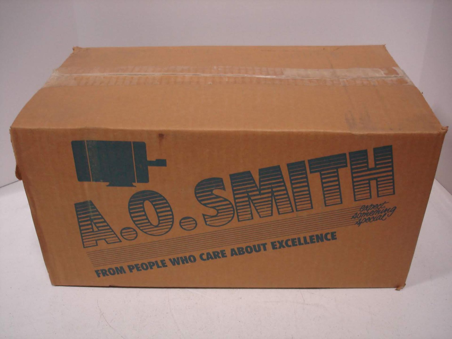 (1) *NIB* AO Smith FB3056 1/2HP RPM1140 CONDENSER FAN MOTOR *NIB* - Image 3 of 3