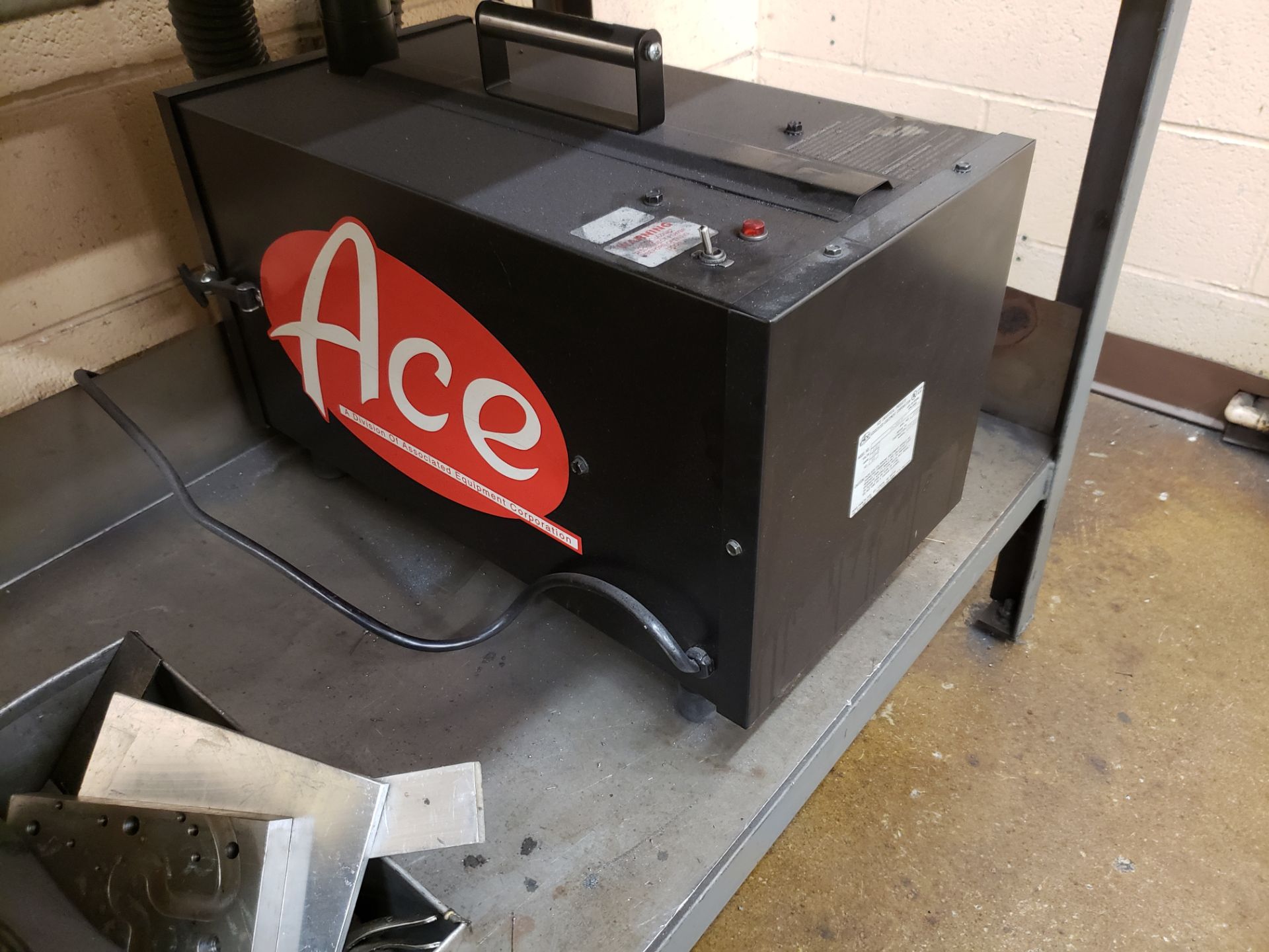 ACE FUME EXTRACTOR MODEL-73-200G S# 0101