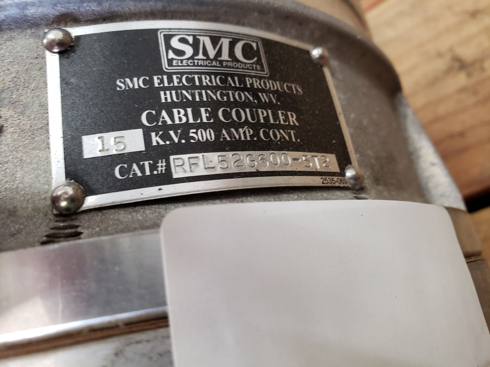 SMC ELECTRICAL PRODUCTS CABLE COUPLER 15KV. 500 AMP. CONT. CAT#RFL52G600-5T2 (LOCATED AT 432 COUNCIL - Bild 2 aus 2