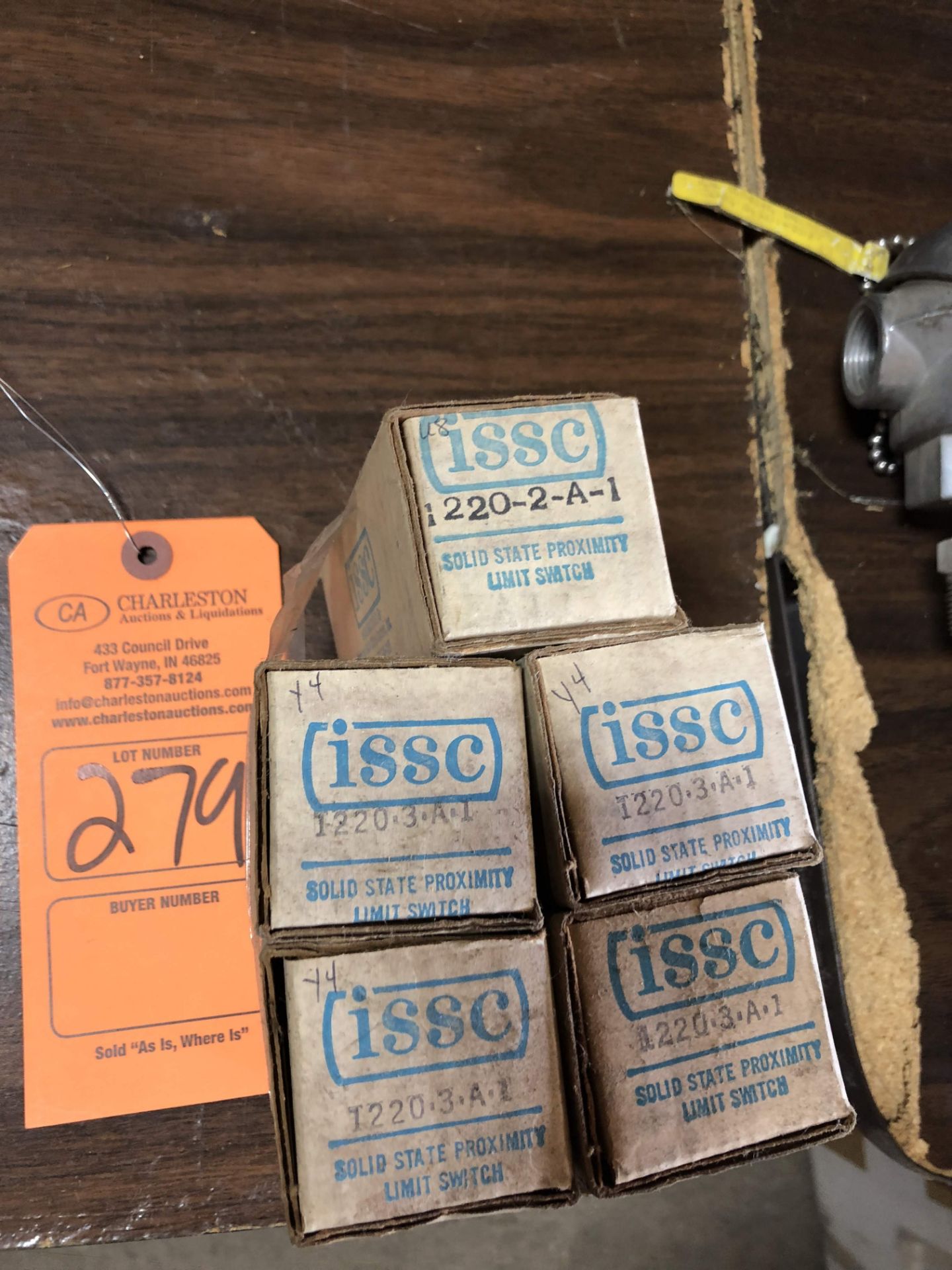 LOT OF (5) ISSC SOLID STATE PROXIMITY LIMIT SWITCH MODEL-1220-2-A-1(LOCATED AT 2696 E LYTLE 5 POINTS