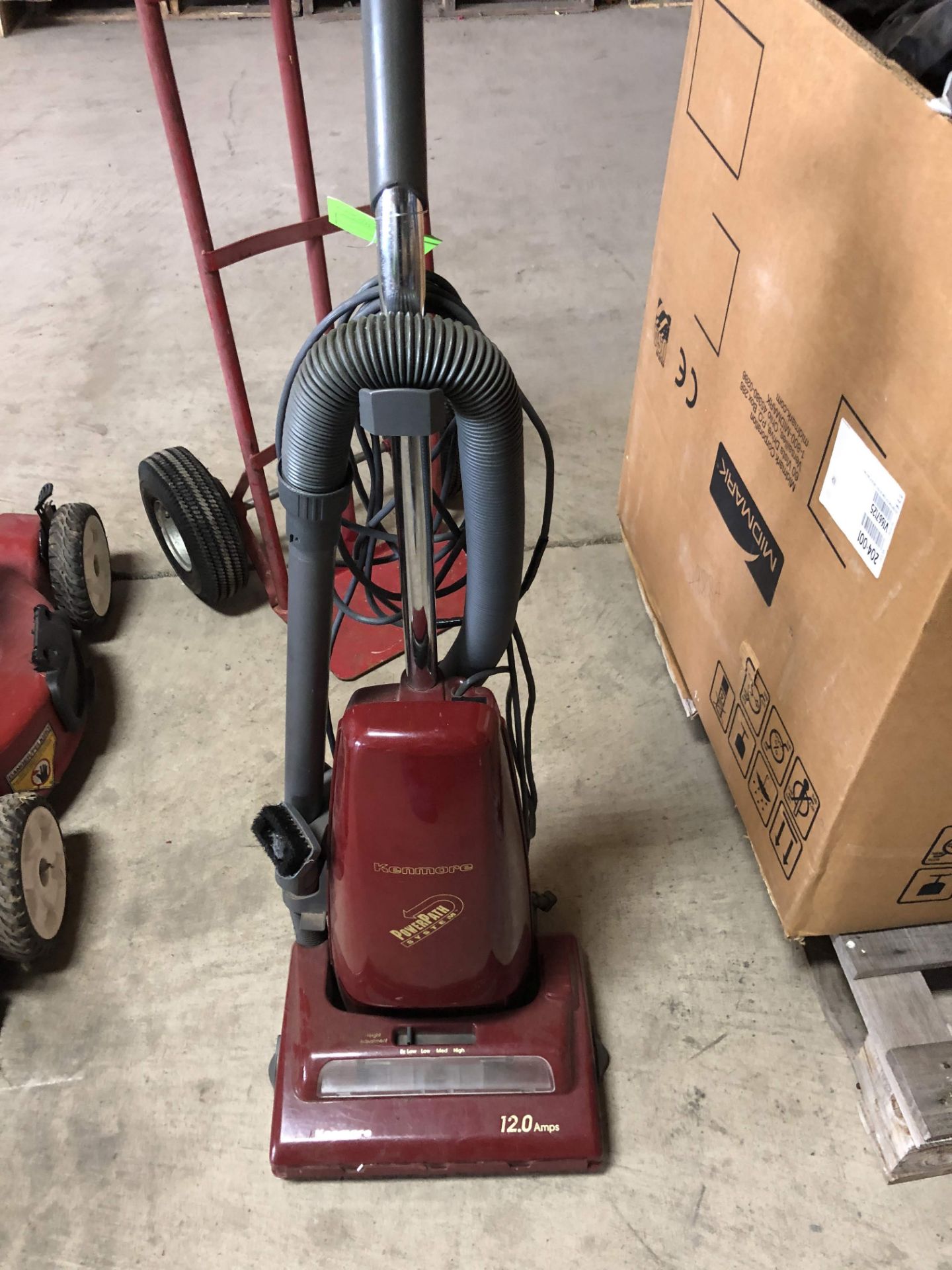 KENMORE POWER PATH VACUUM (LOCATED AT 2696 E LYTLE 5 POINTS ROAD, DAYTON, OH 45458) - Image 2 of 2