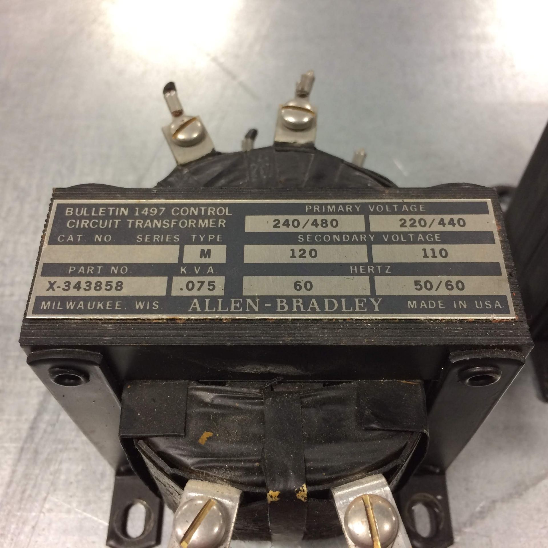 (2) X-343858 ALLEN BRADLEY TRANSFORMERS USED. Pickup your lot(s) for free! Shipping is available for - Image 5 of 5