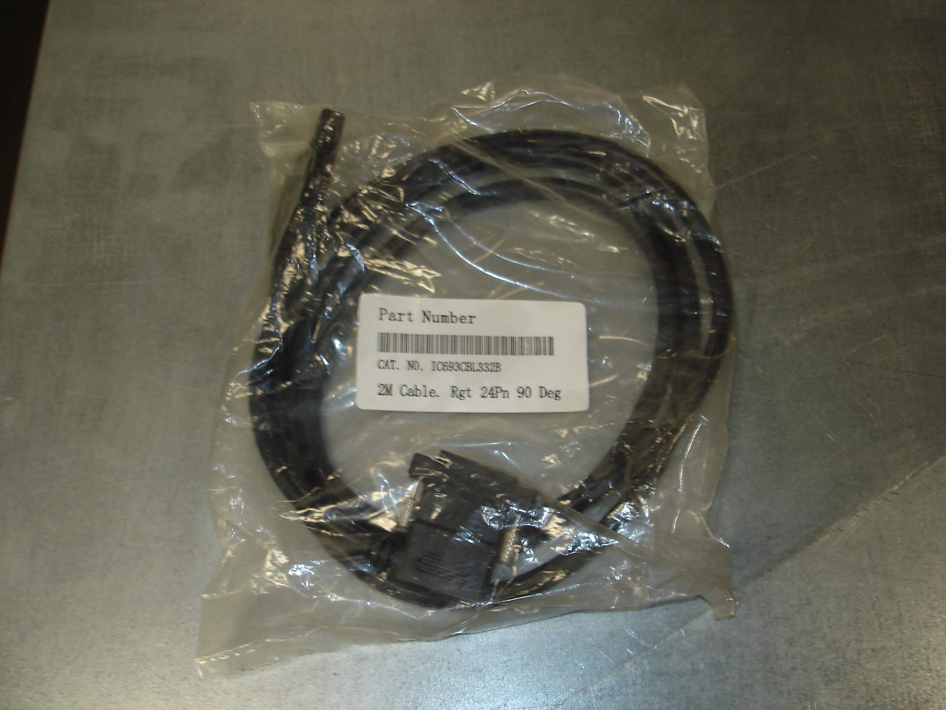 (1) IC693CBL332B GE 90 DEGREE 24 PIN 2 METER CABLE NEW SEALED Pickup your lot(s) for free!