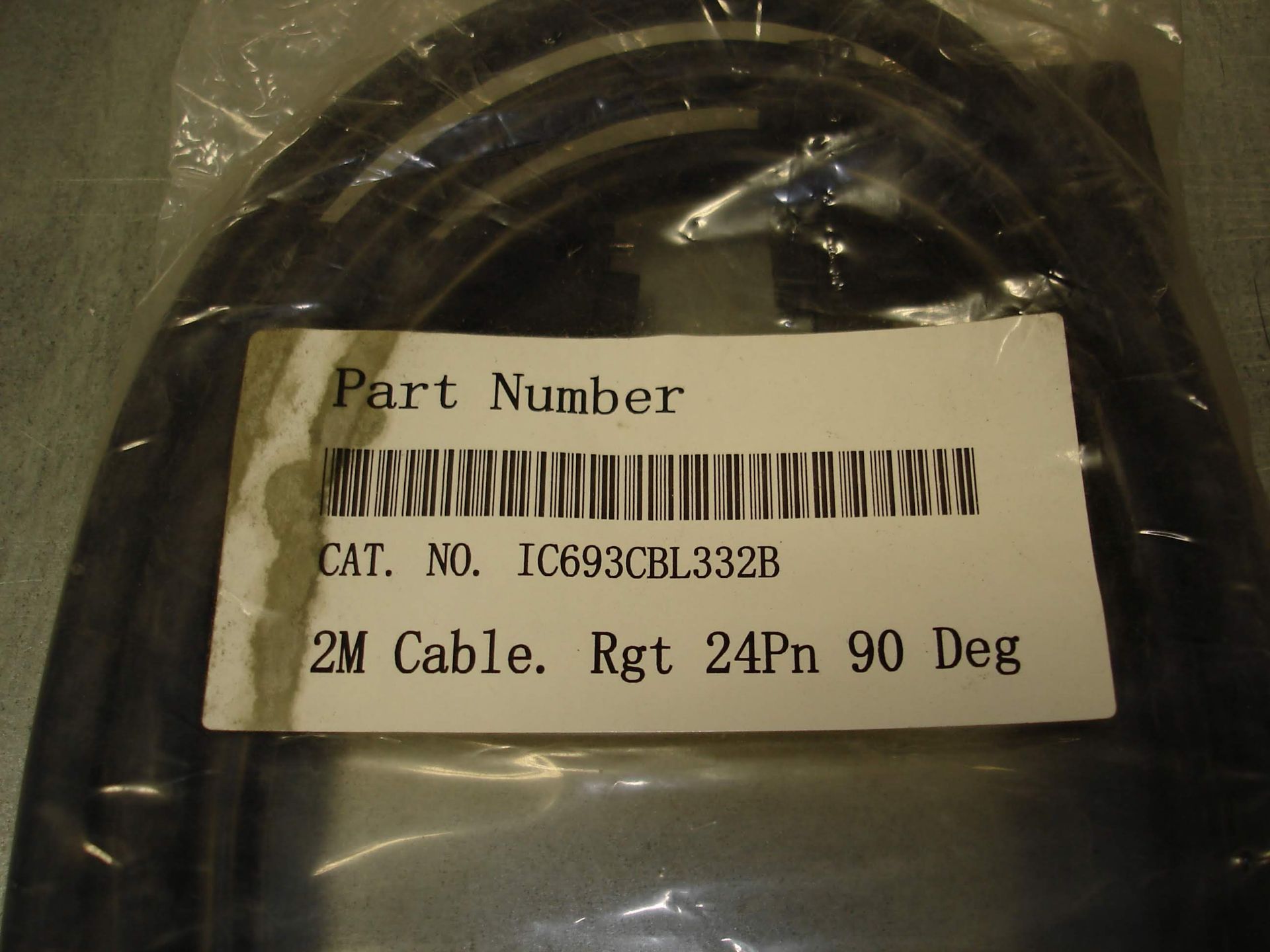 (1) IC693CBL332B GE 90 DEGREE 24 PIN 2 METER CABLE NEW SEALED Pickup your lot(s) for free! - Image 3 of 3